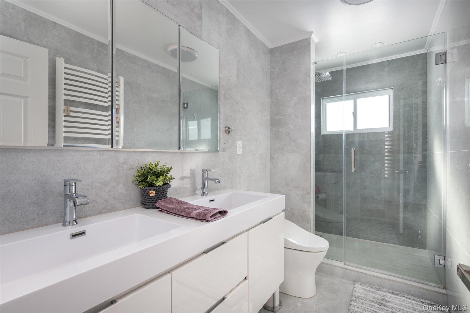 #10 photo, 231 3rd Street, 롱 아일랜드 Lindenhurst , NY 11757