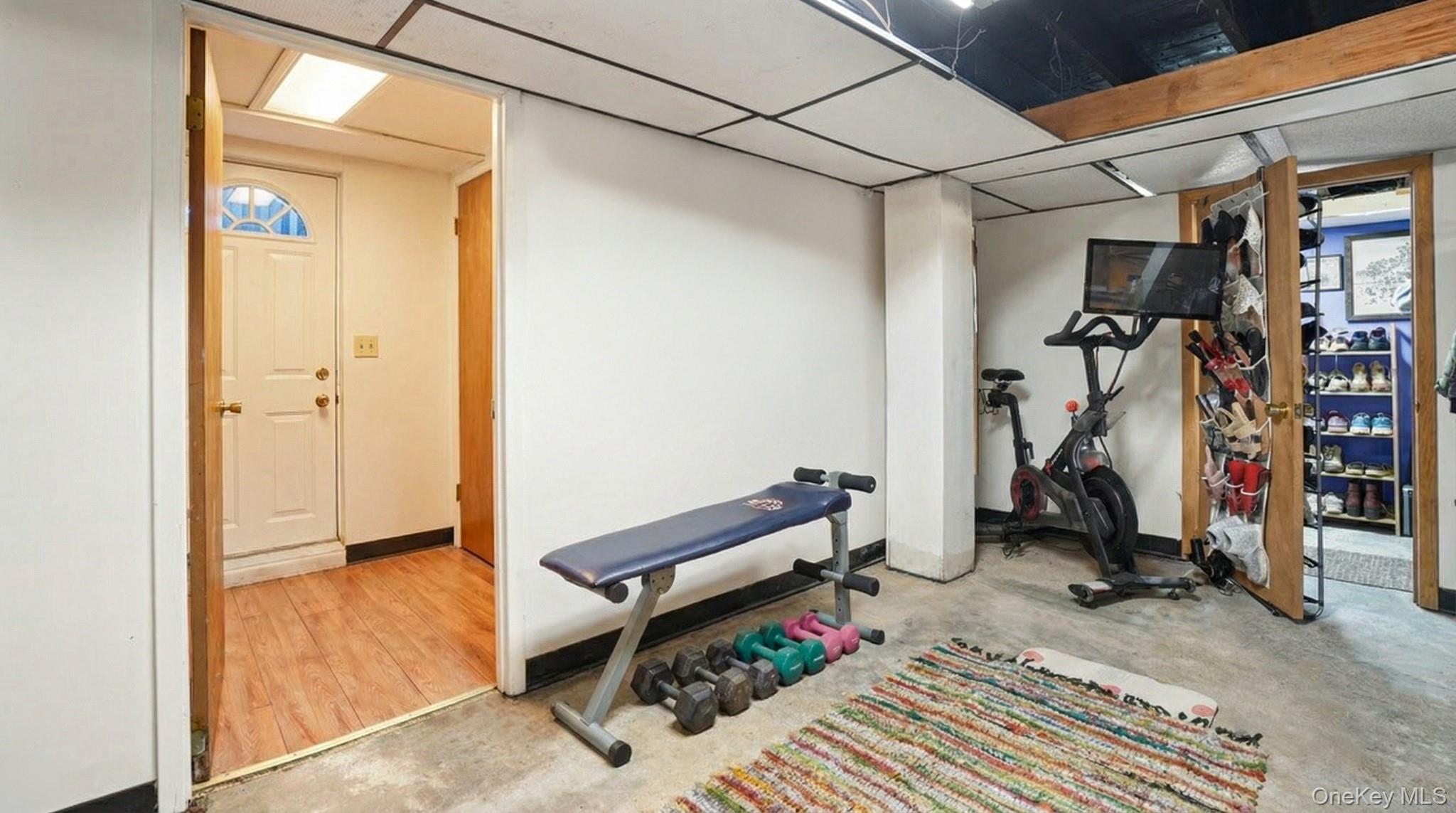 #18 photo, 100 Elizabeth Street, 롱 아일랜드 Floral Park , NY 11001