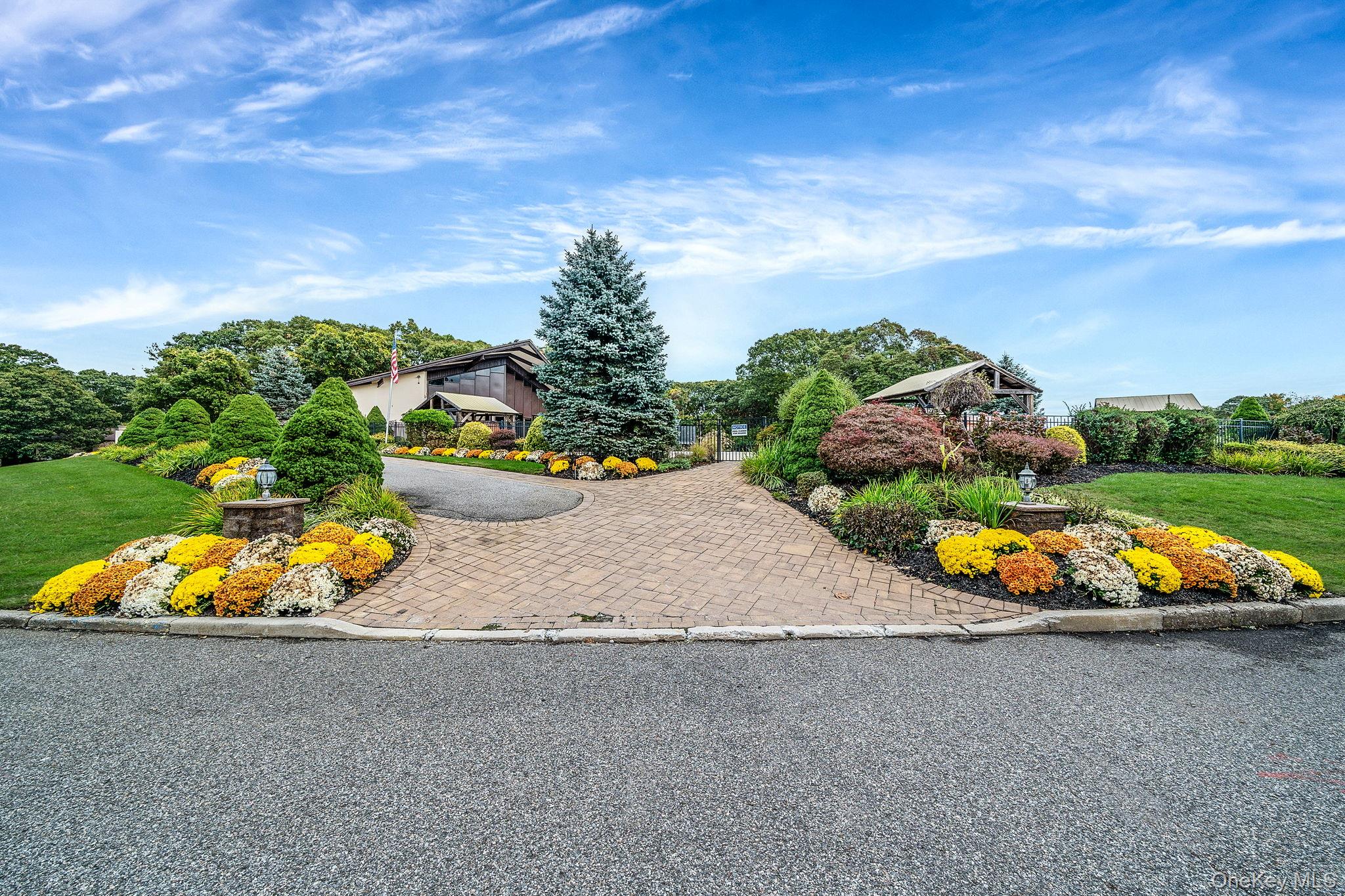 #11 photo, 8 Juniper Court, 롱 아일랜드 Selden , NY 11784