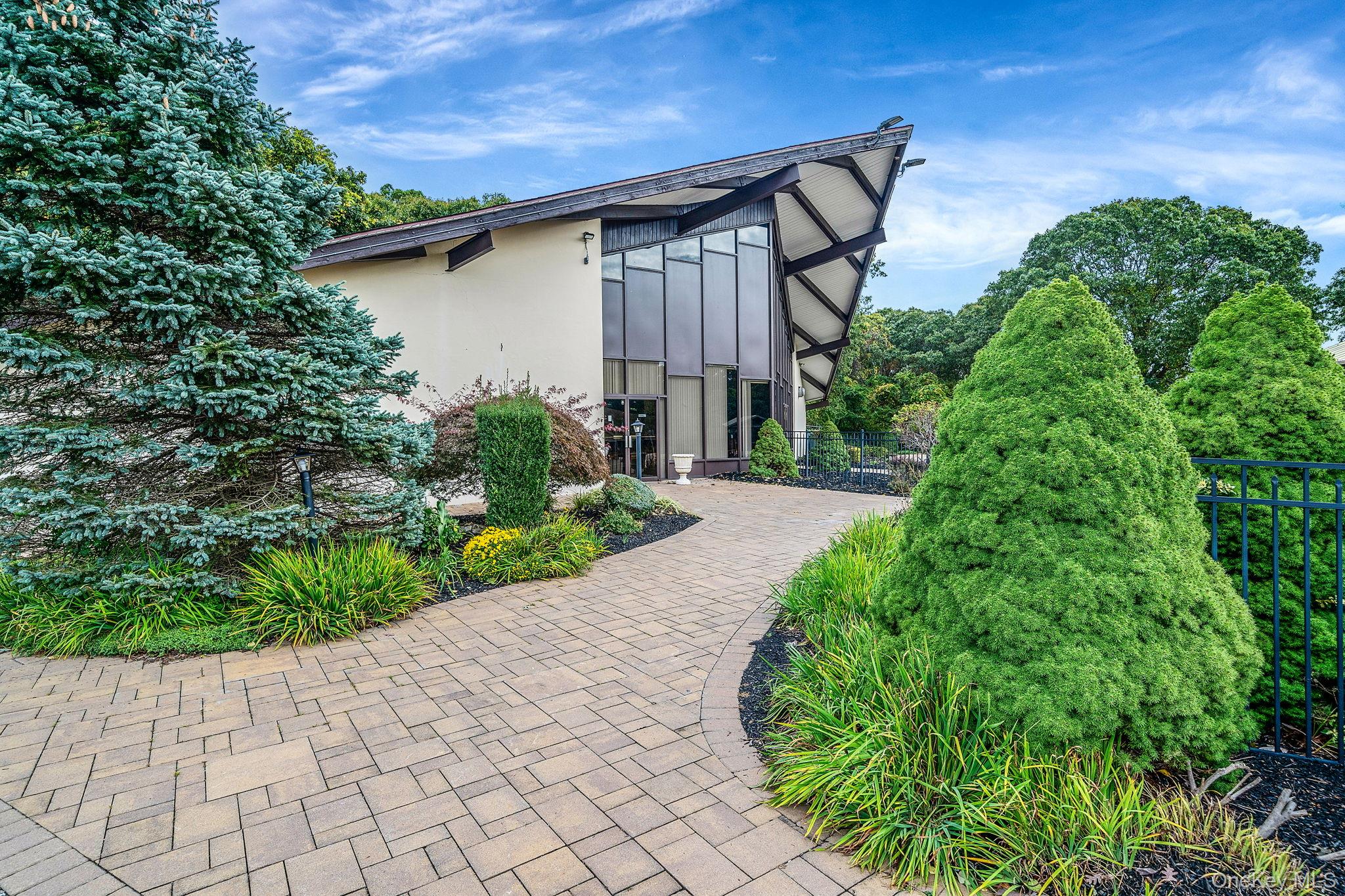 #12 photo, 8 Juniper Court, 롱 아일랜드 Selden , NY 11784