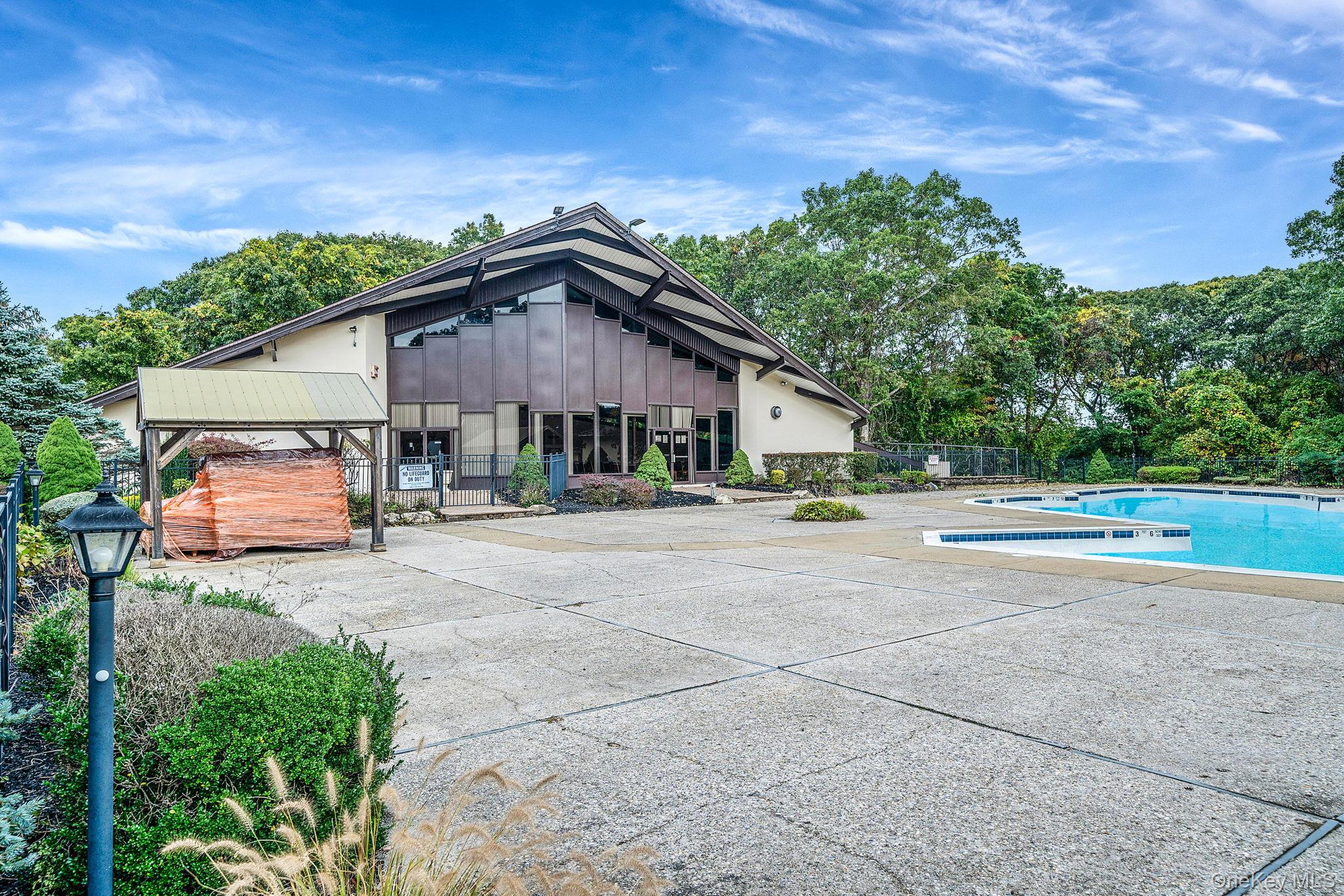 #13 photo, 8 Juniper Court, 롱 아일랜드 Selden , NY 11784