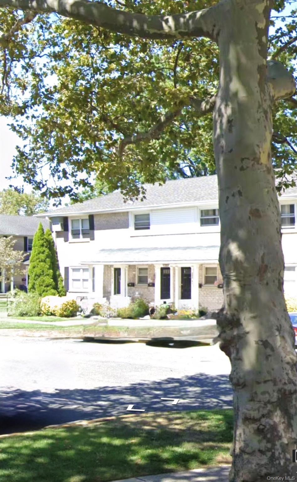 #20 photo, 268-41 82 Avenue, New Hyde Park , NY 11040