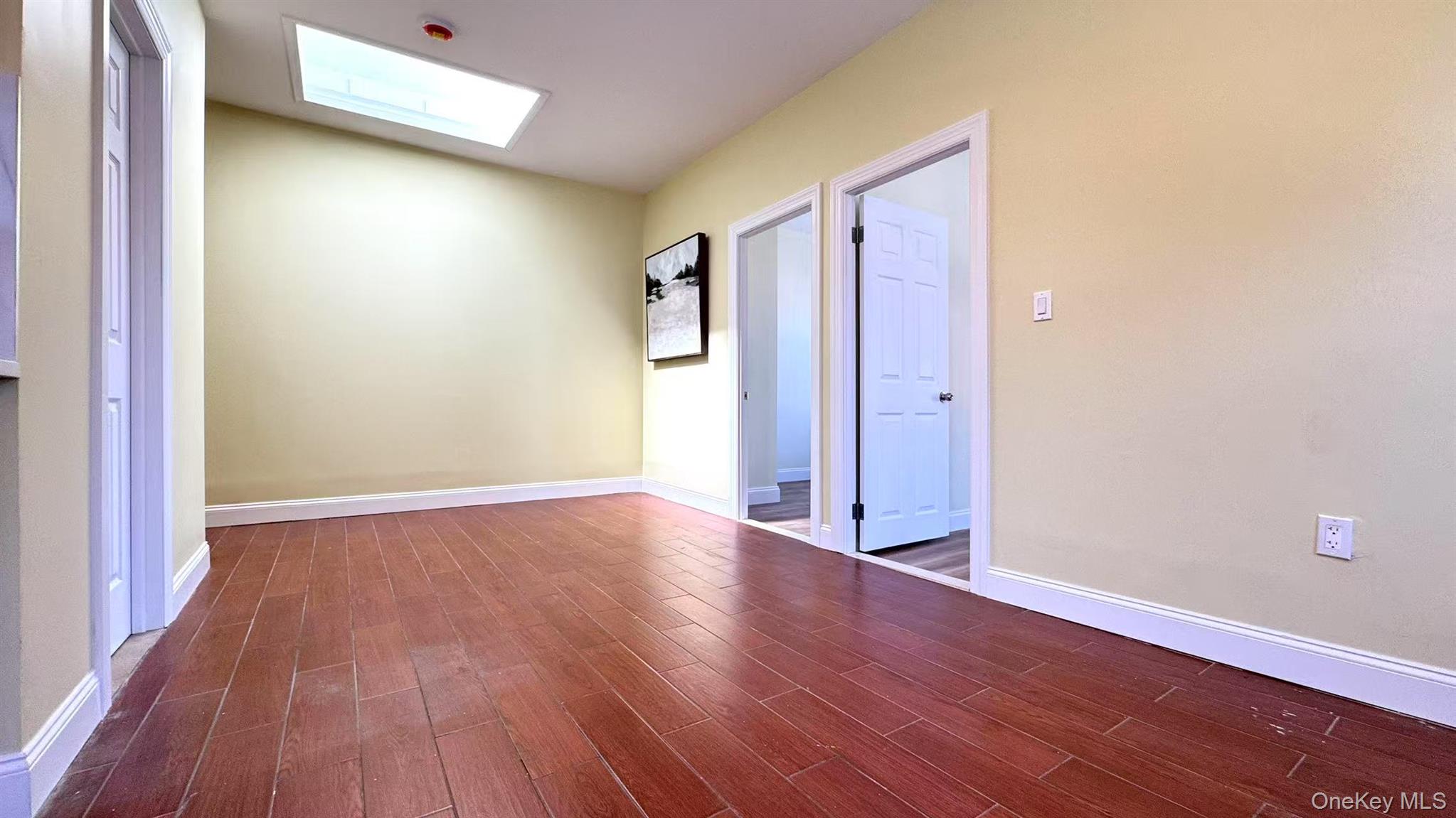 #3 photo, 121-20 Liberty Avenue, Richmond Hill , NY 11419