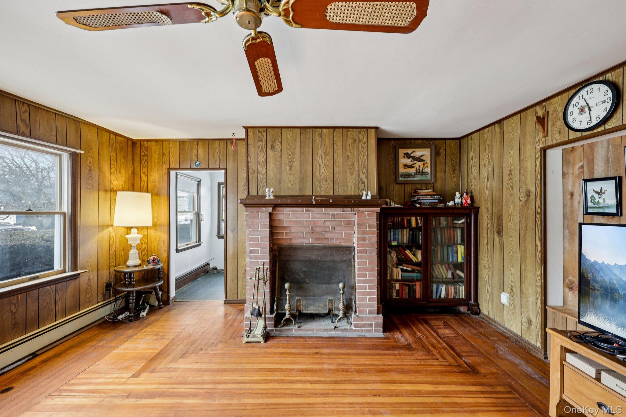 #12 photo, 82 Vernon Avenue, Нассау ‖ East Norwich , NY 11732