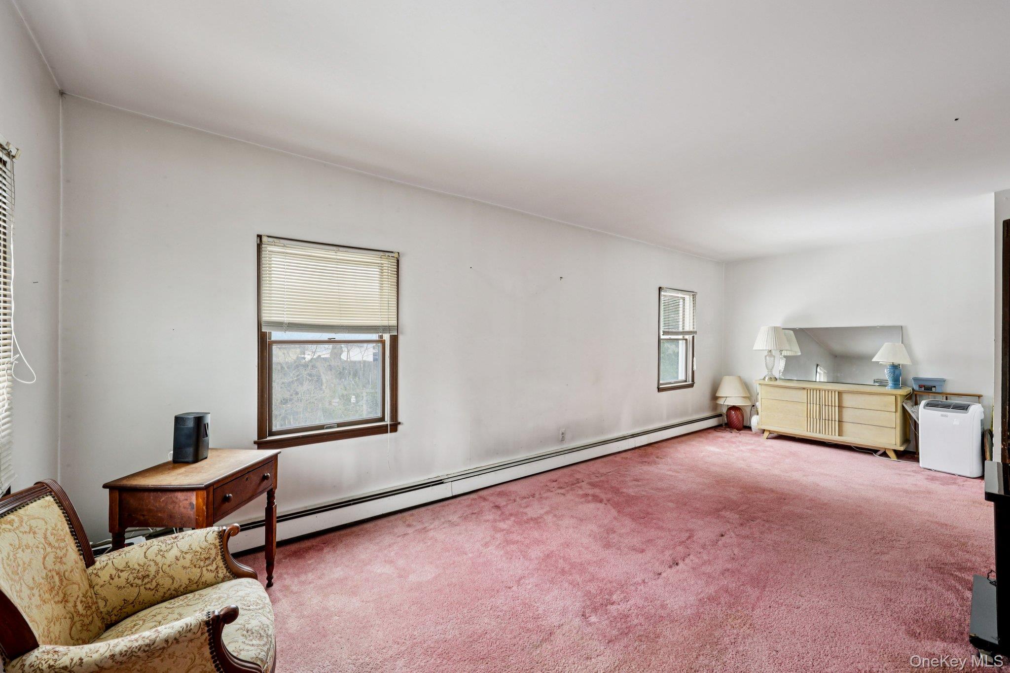 #19 photo, 82 Vernon Avenue, Нассау ‖ East Norwich , NY 11732