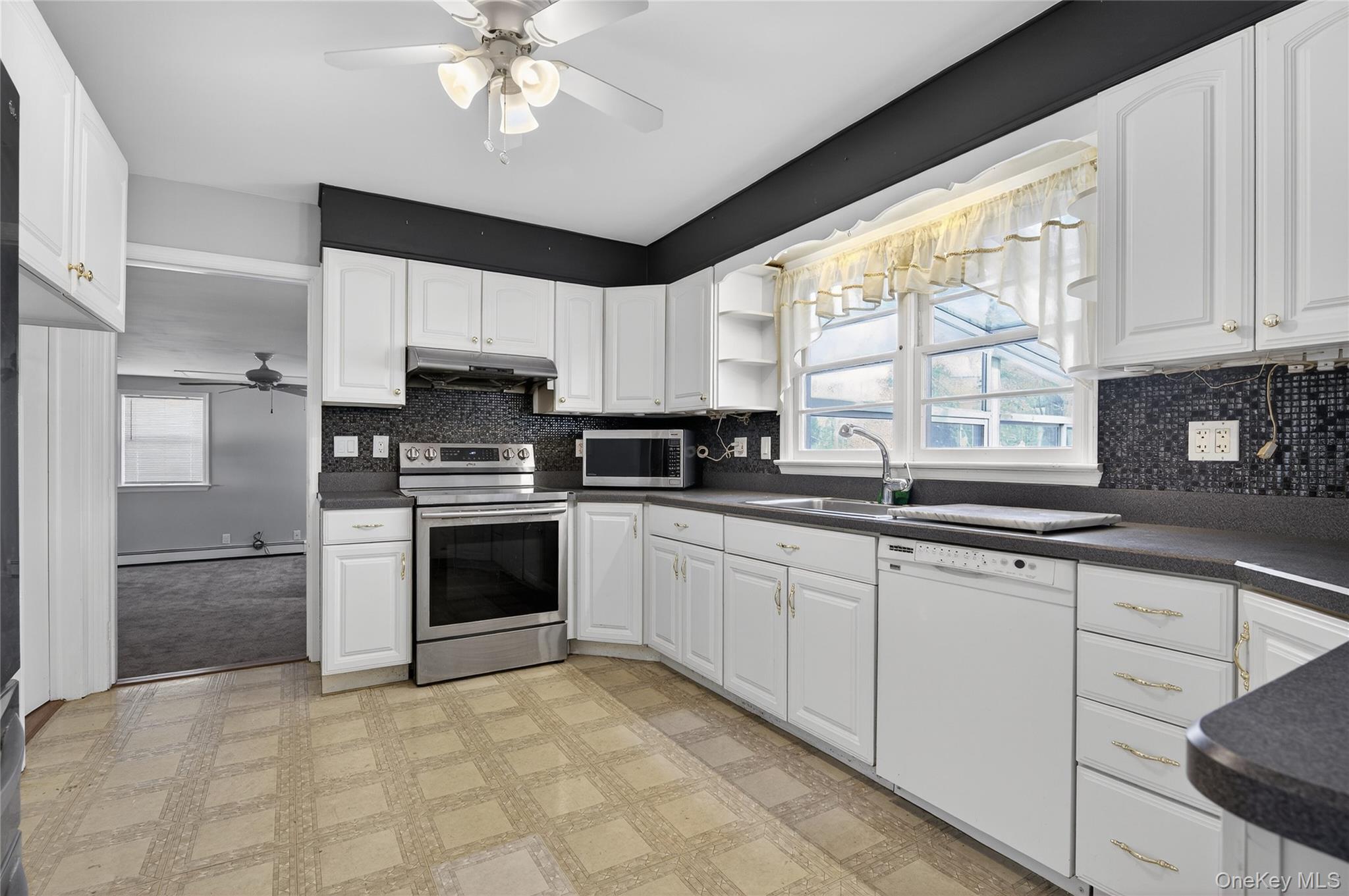 #9 photo, 8 Crestwood Drive, Huntington Station , NY 11746