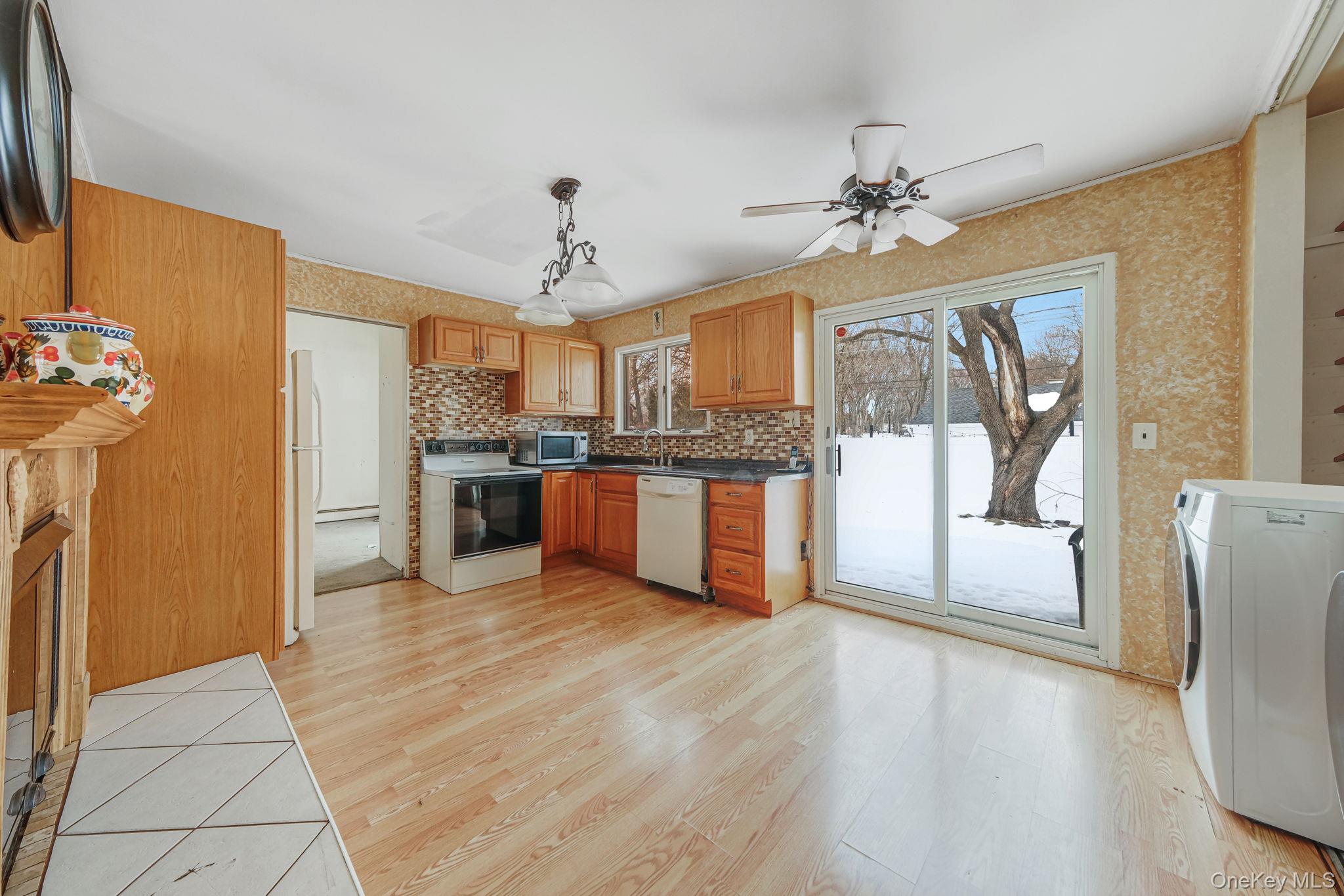 #9 photo, 73 Morton Street, Port Jefferson Station , NY 11776