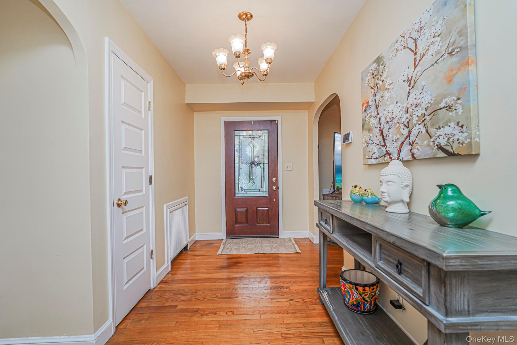 #4 photo, 4 Brentwood Avenue, סטטן איילנד Staten Island , NY 10301