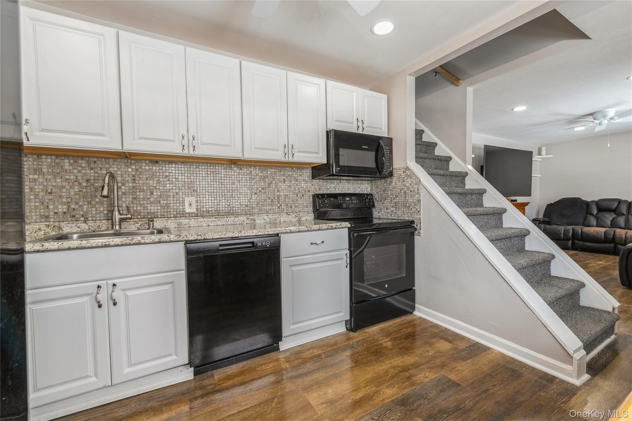 #10 photo, 10 Hickory Street, Central Islip , NY 11722