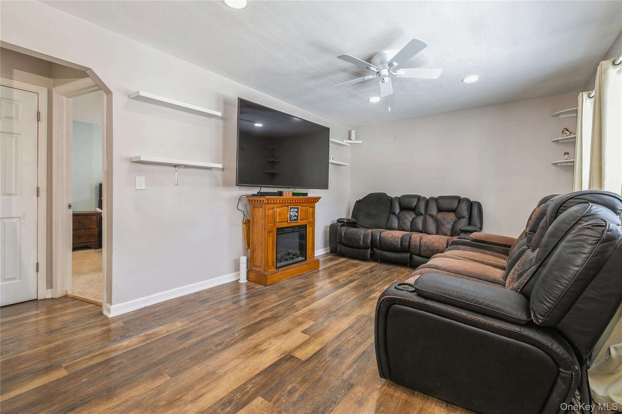 #4 photo, 10 Hickory Street, Central Islip , NY 11722