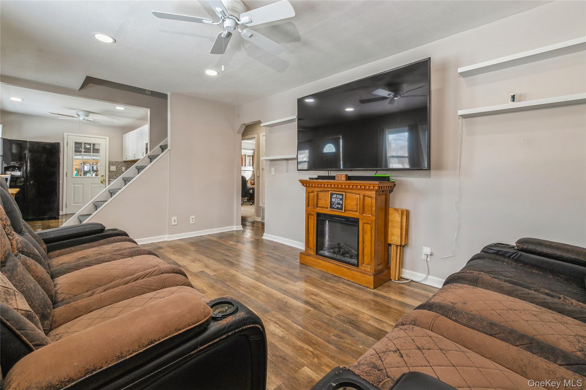 #5 photo, 10 Hickory Street, Central Islip , NY 11722