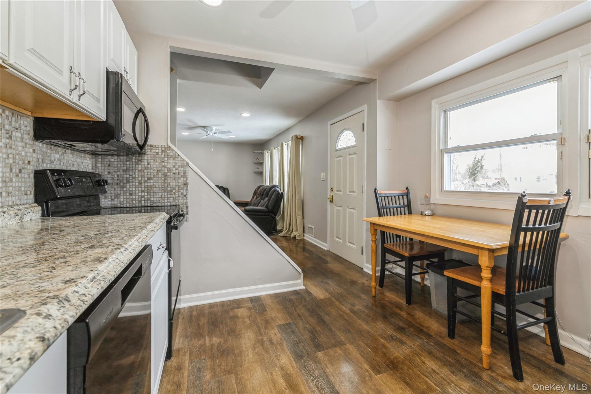 #9 photo, 10 Hickory Street, Central Islip , NY 11722