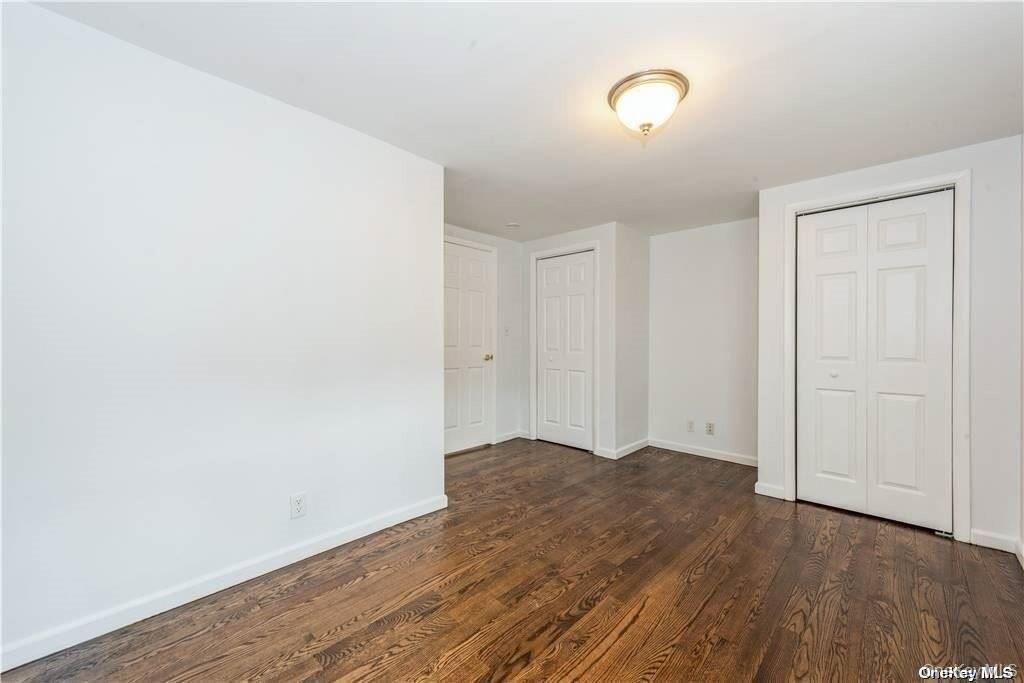 #4 photo, 32 Grove Street, Нассау ‖ Glenwood Landing , NY 11547