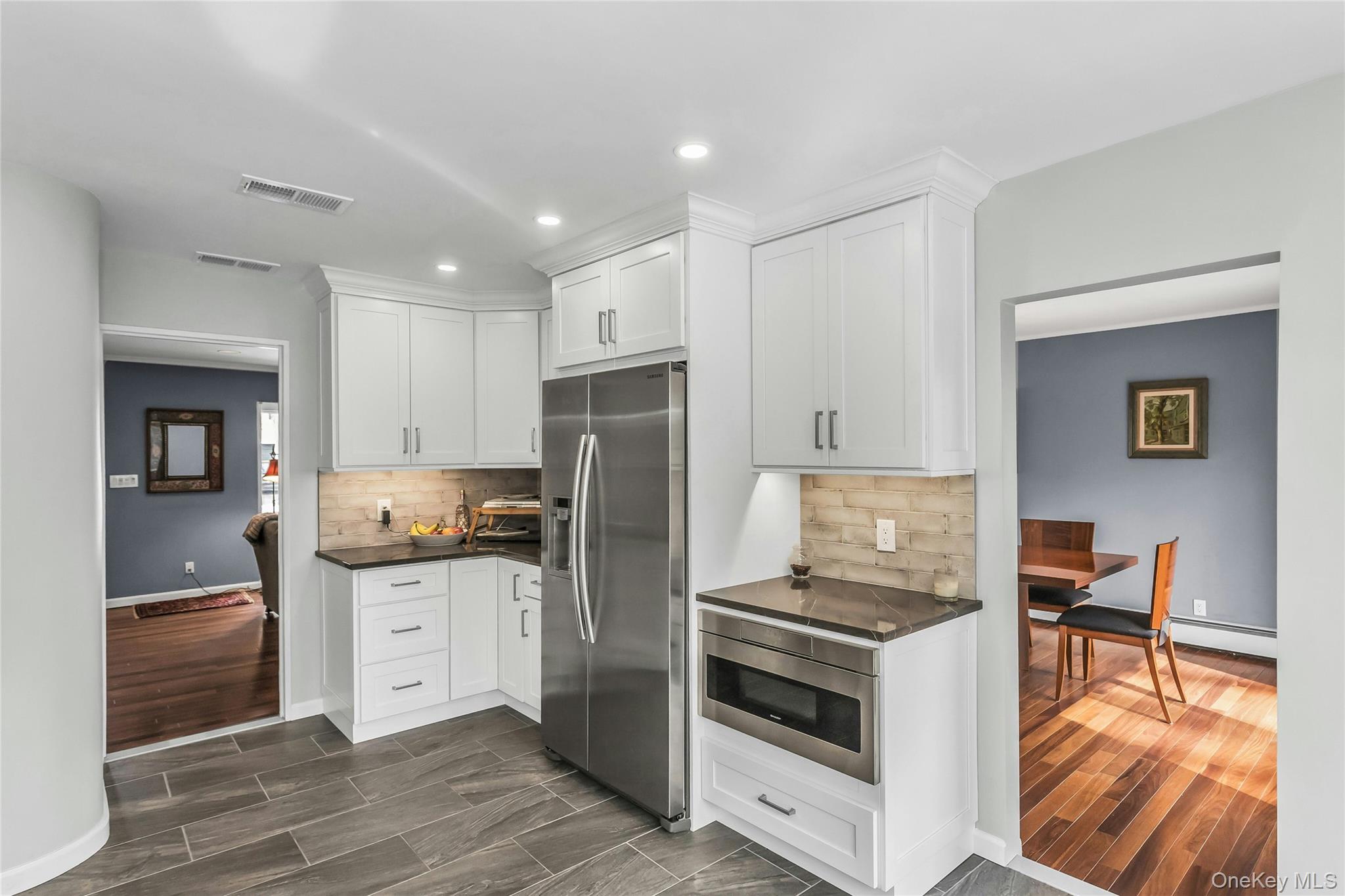 #10 photo, 69 Bogart Avenue, Нассау ‖ Port Washington , NY 11050