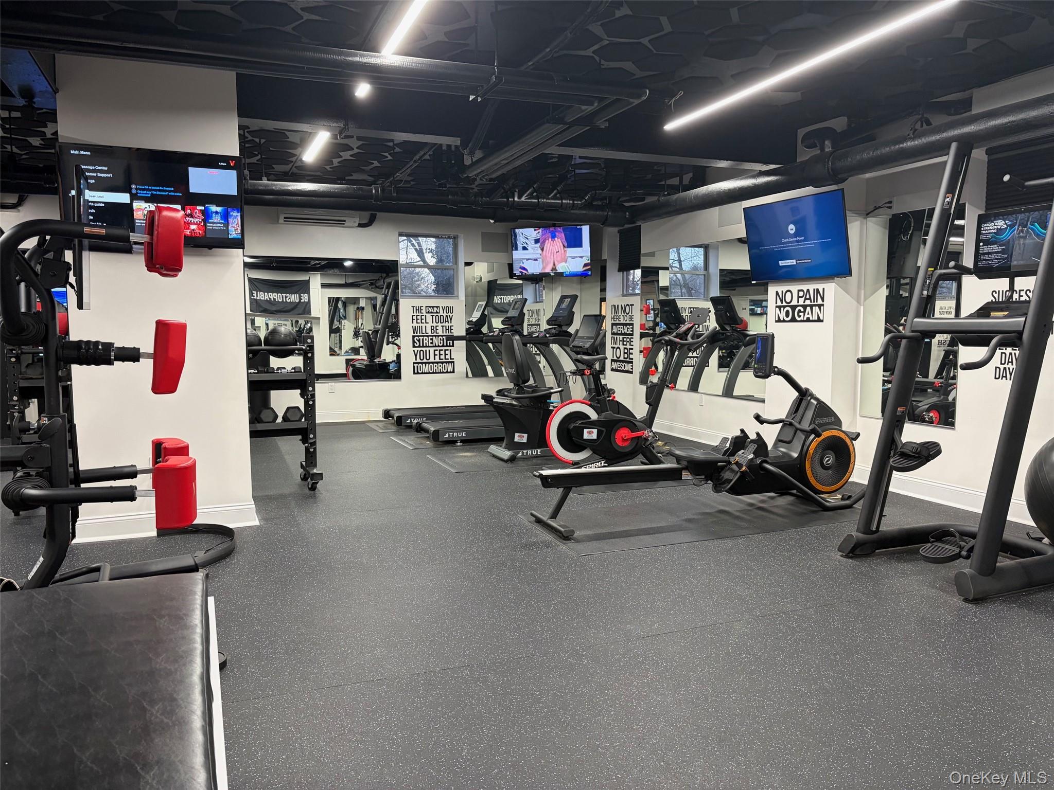 #7 photo, 210 Pelham Road, New Rochelle , NY 10805