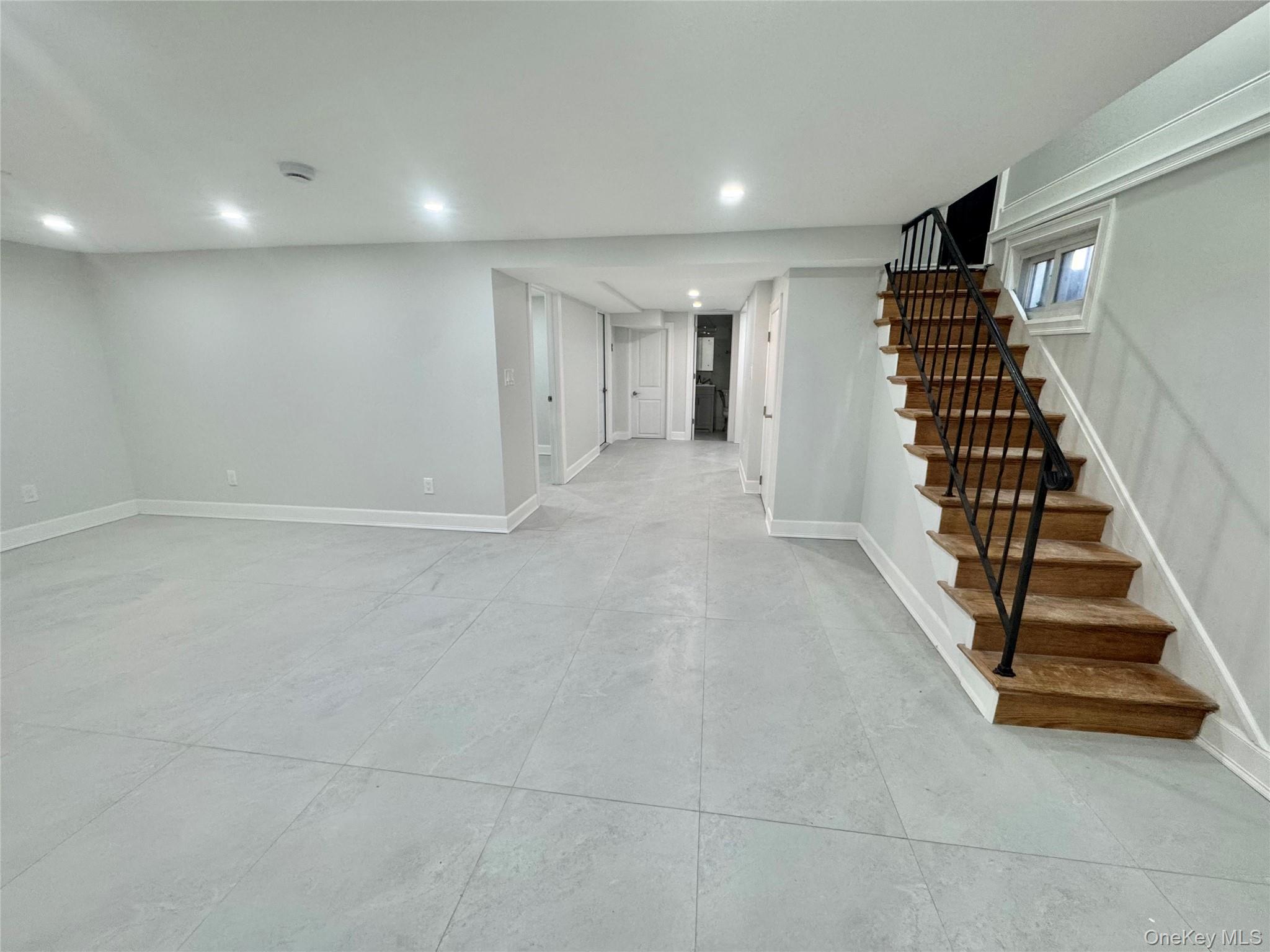 #10 photo, 32 A Berkshire Road, 롱 아일랜드 그레이트넥 Great Neck , NY 11023