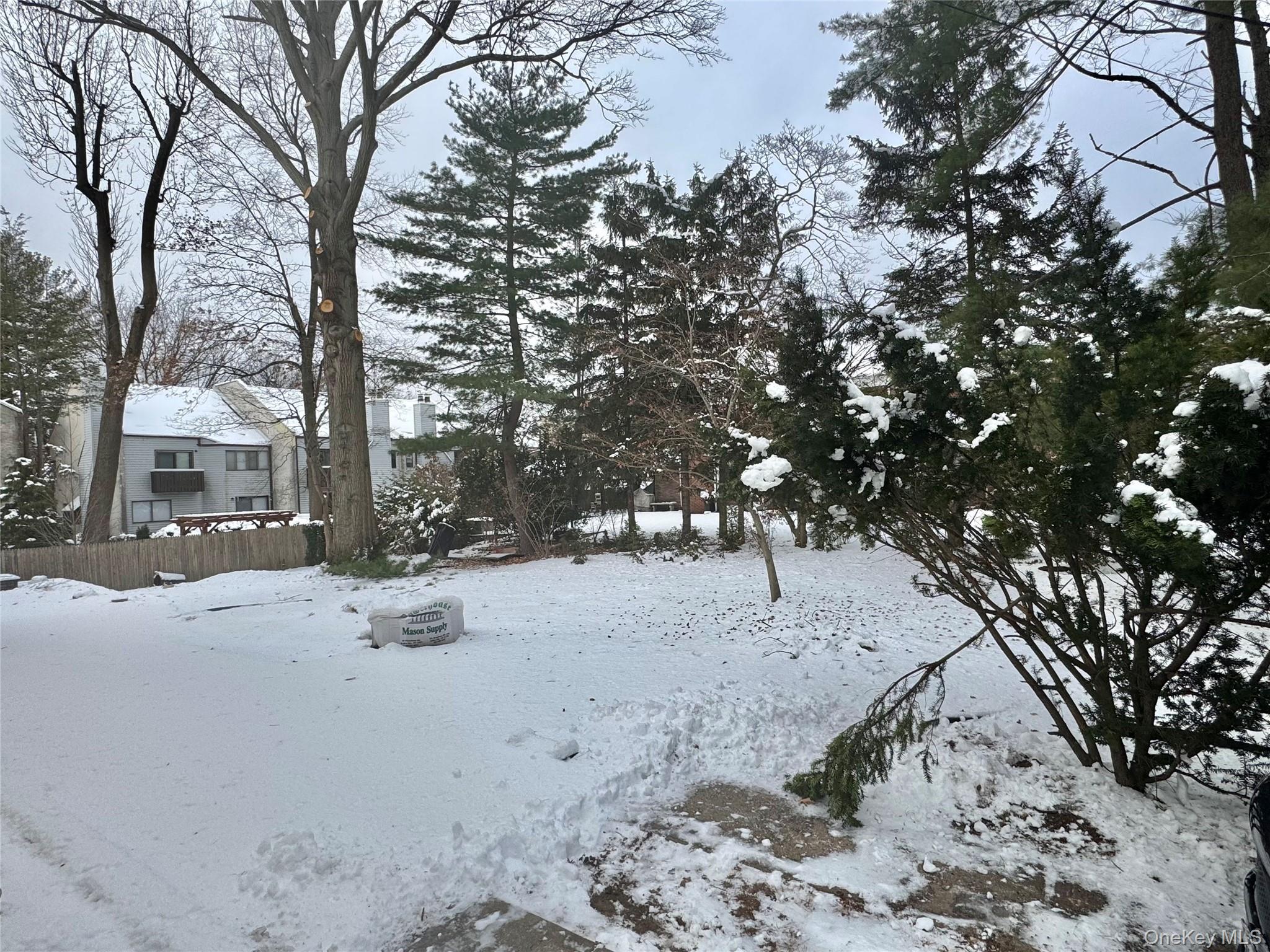 #15 photo, 32 A Berkshire Road, 롱 아일랜드 그레이트넥 Great Neck , NY 11023