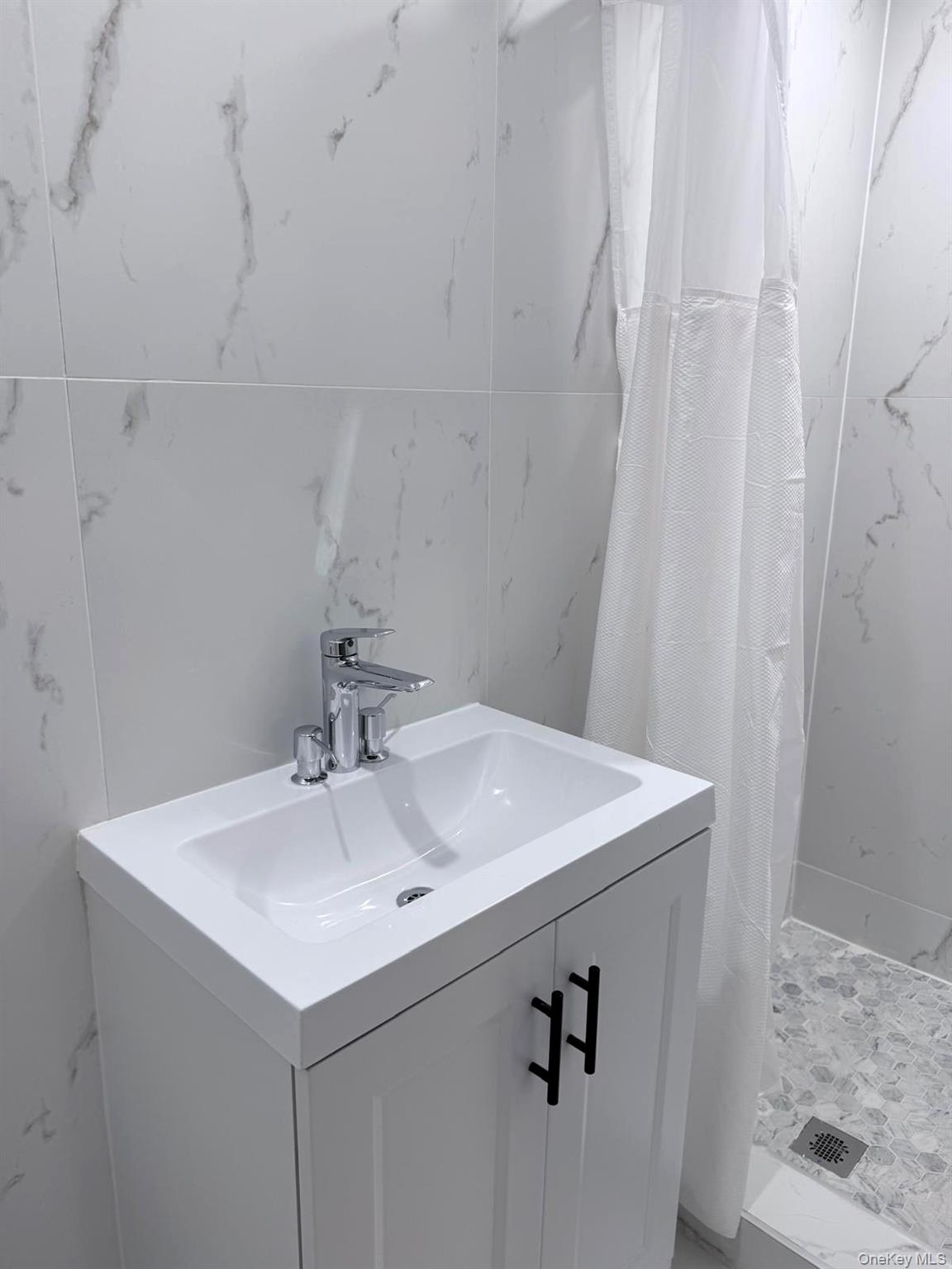 #13 photo, 6259 60th Street, Куинс ‖ Ridgewood , NY 11385