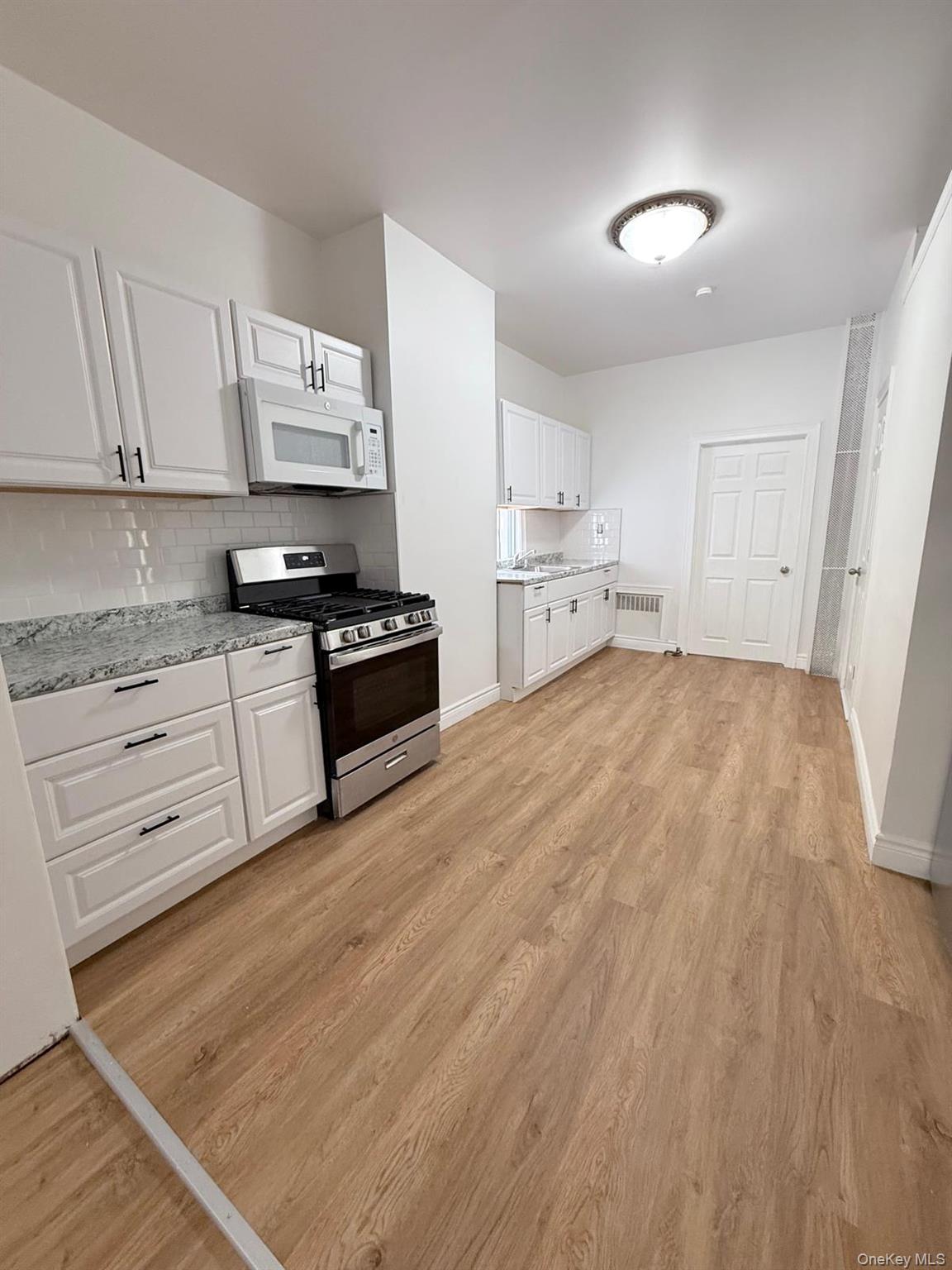 #7 photo, 6259 60th Street, Куинс ‖ Ridgewood , NY 11385