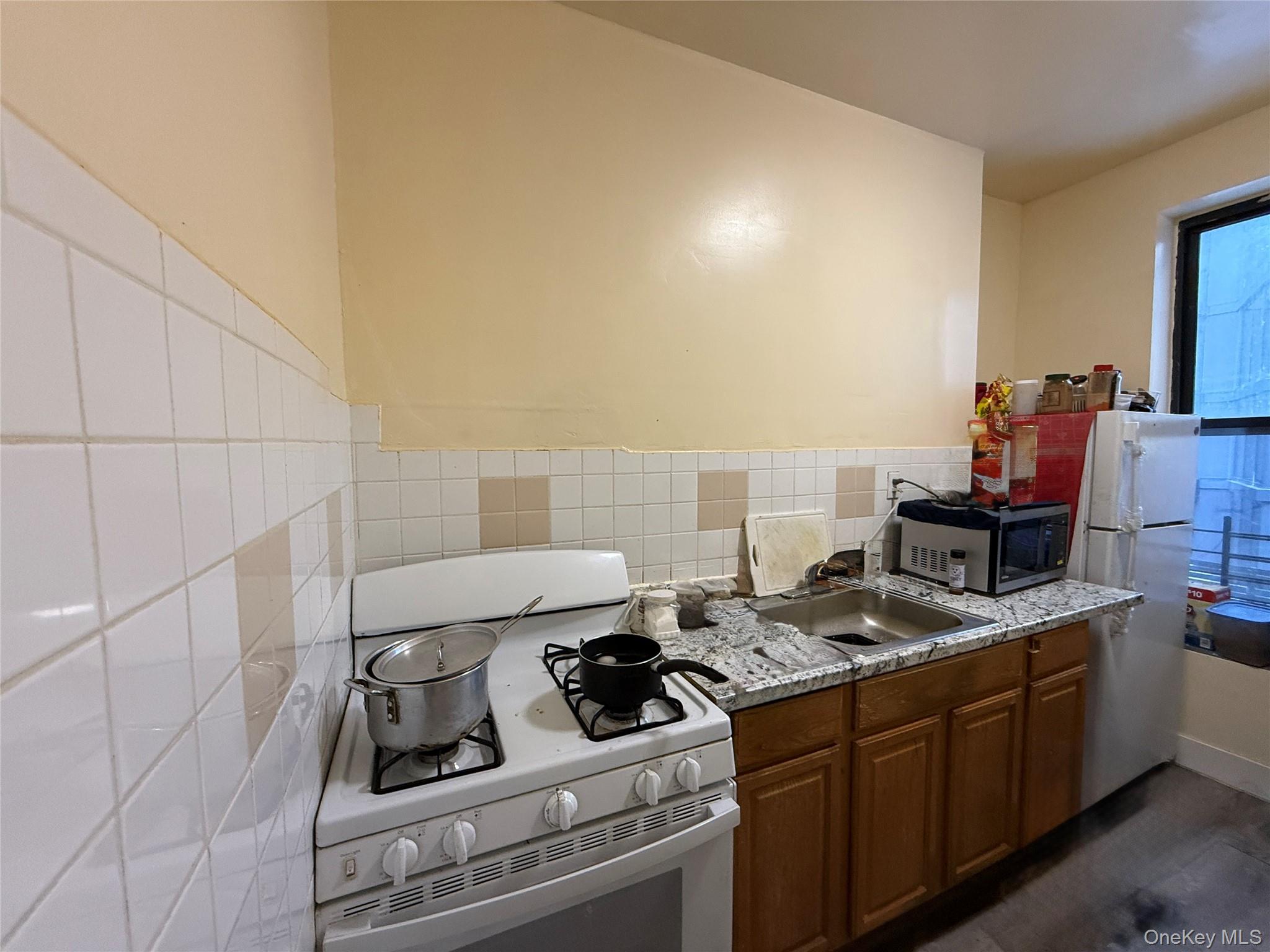 #6 photo, 1223 Fulton Street, Brooklyn , NY 11216
