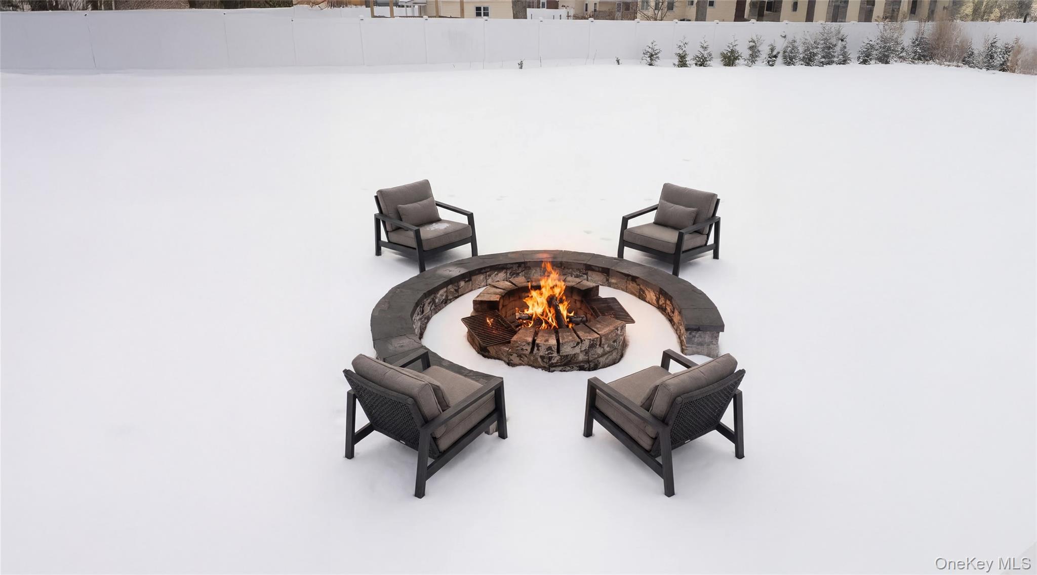 #14 photo, 4 Riverside Avenue, 롱 아일랜드 Mastic Beach , NY 11951