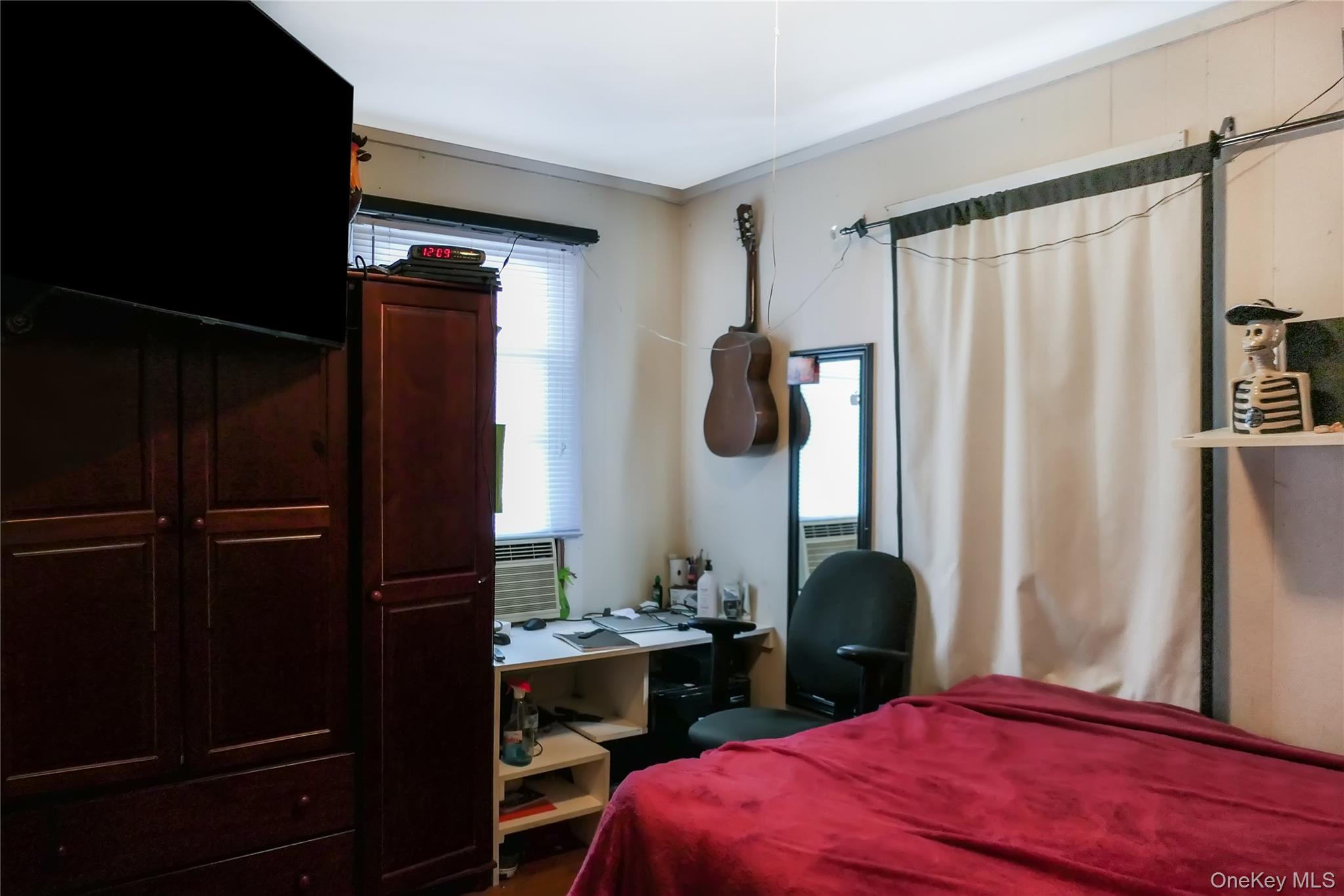 #17 photo, 49 Academy Street, 롱 아일랜드 Patchogue , NY 11772