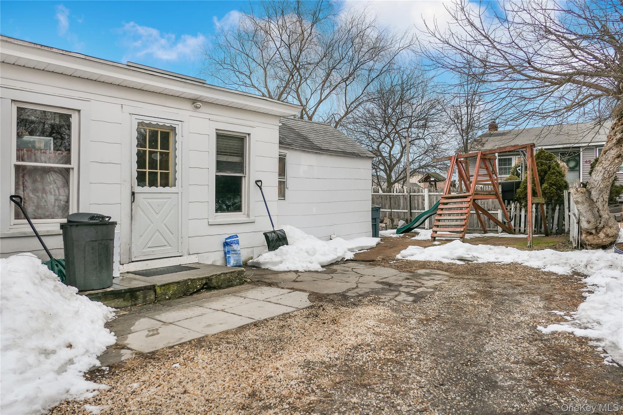 #9 photo, 49 Academy Street, 롱 아일랜드 Patchogue , NY 11772