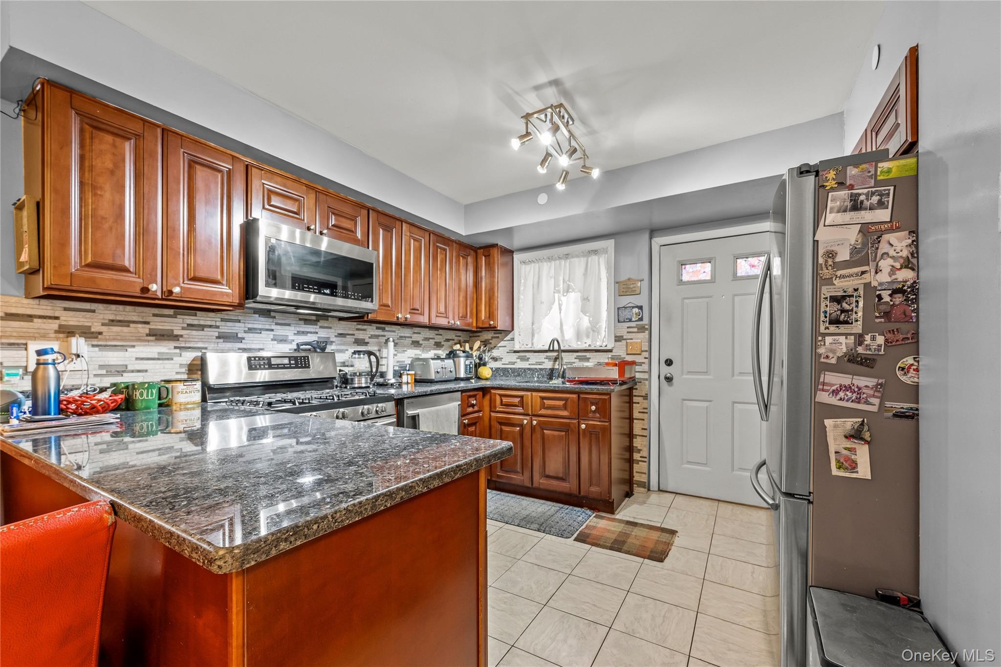 #18 photo, 436 Beach 37th Street, 皇后区 Far Rockaway , NY 11691