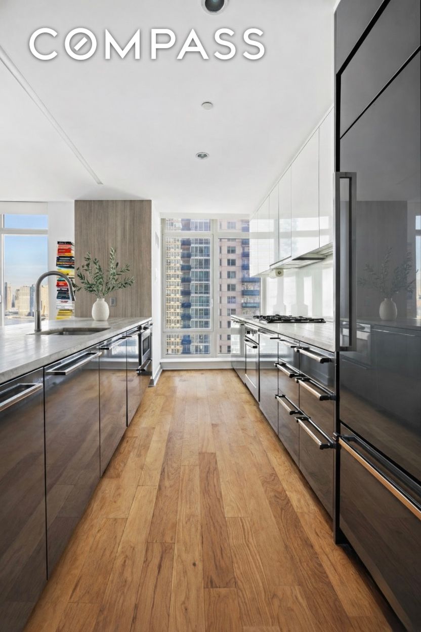 #10 photo, 2 Northside Piers, Williamsburg , NY 11249