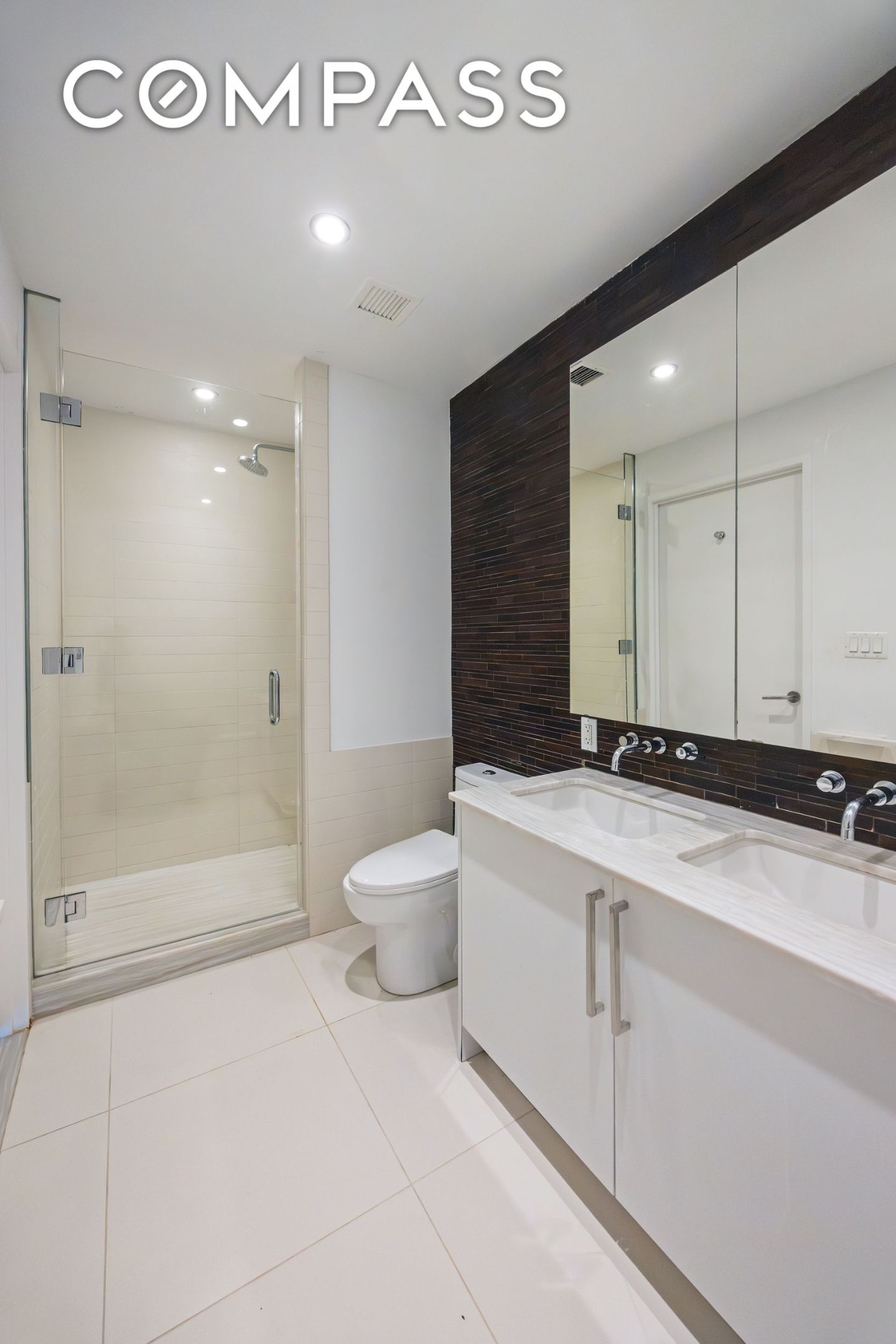 #14 photo, 2 Northside Piers, Williamsburg , NY 11249