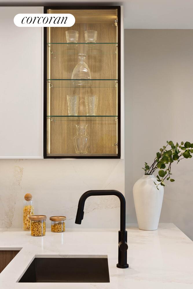 #5 photo, 25-23 NEWTOWN Avenue, Astoria , NY 11102