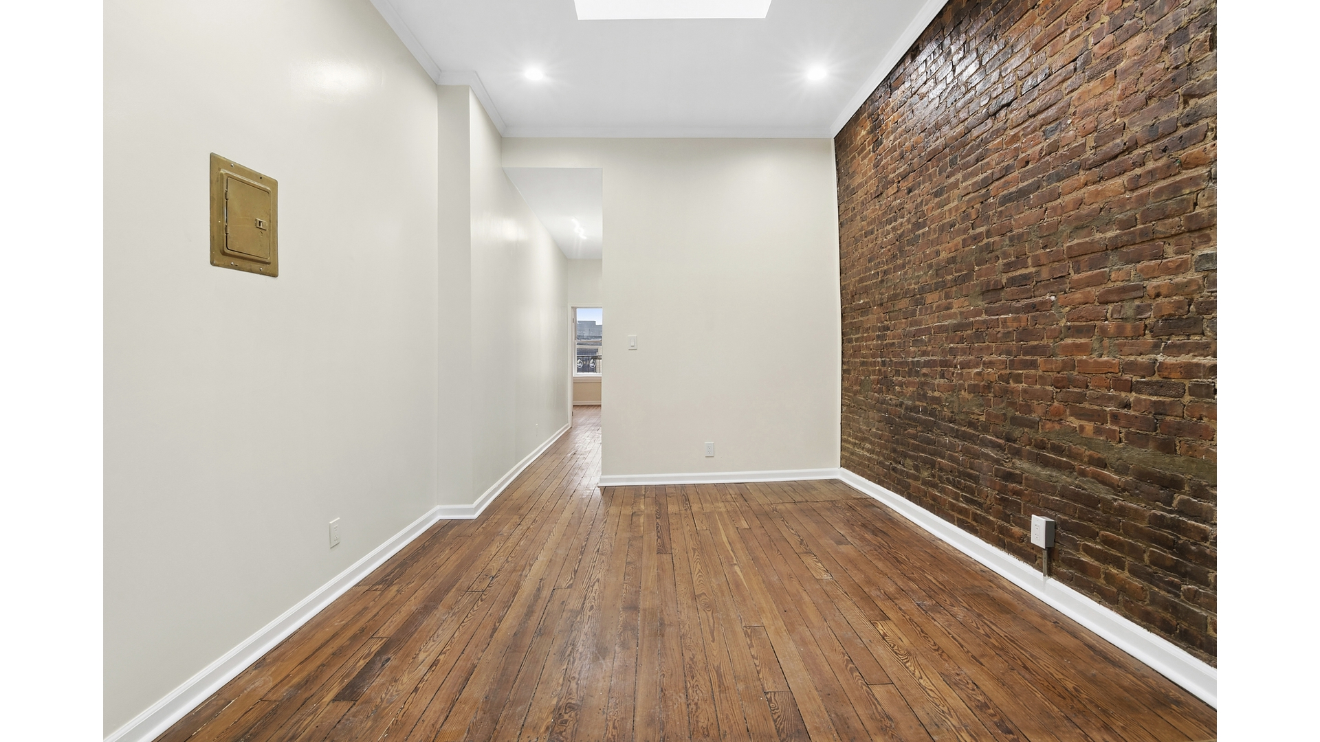 #3 photo, 791 FLUSHING Avenue, Williamsburg , NY 11206