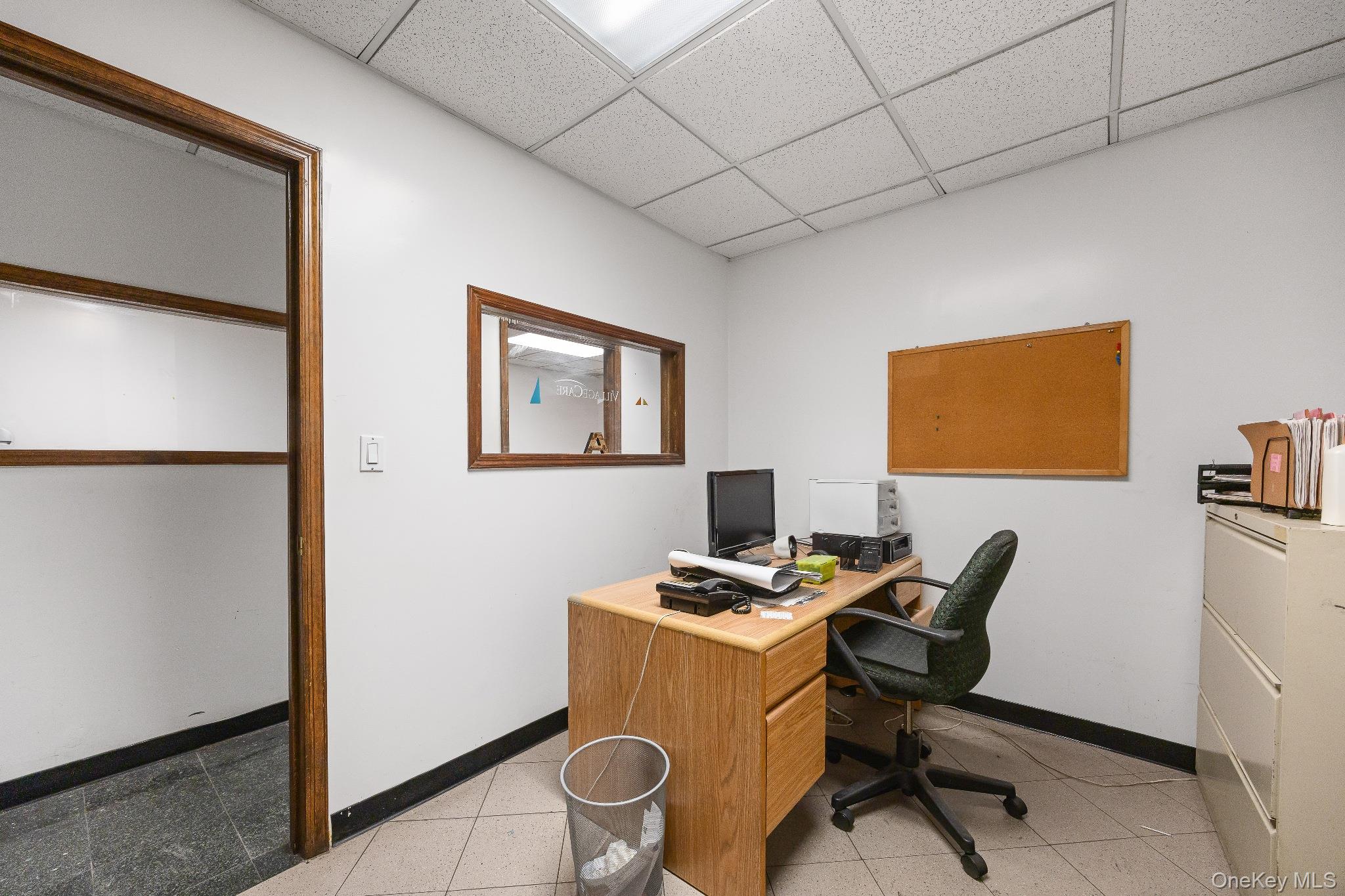 #12 photo, 38-56 11th Street, Long Island City , NY 11101