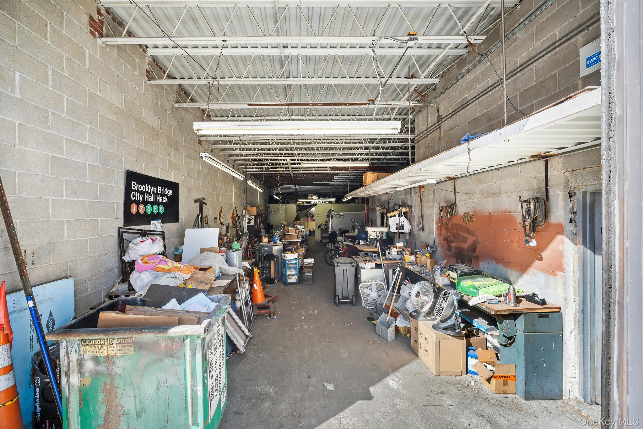 #4 photo, 38-56 11th Street, Long Island City , NY 11101