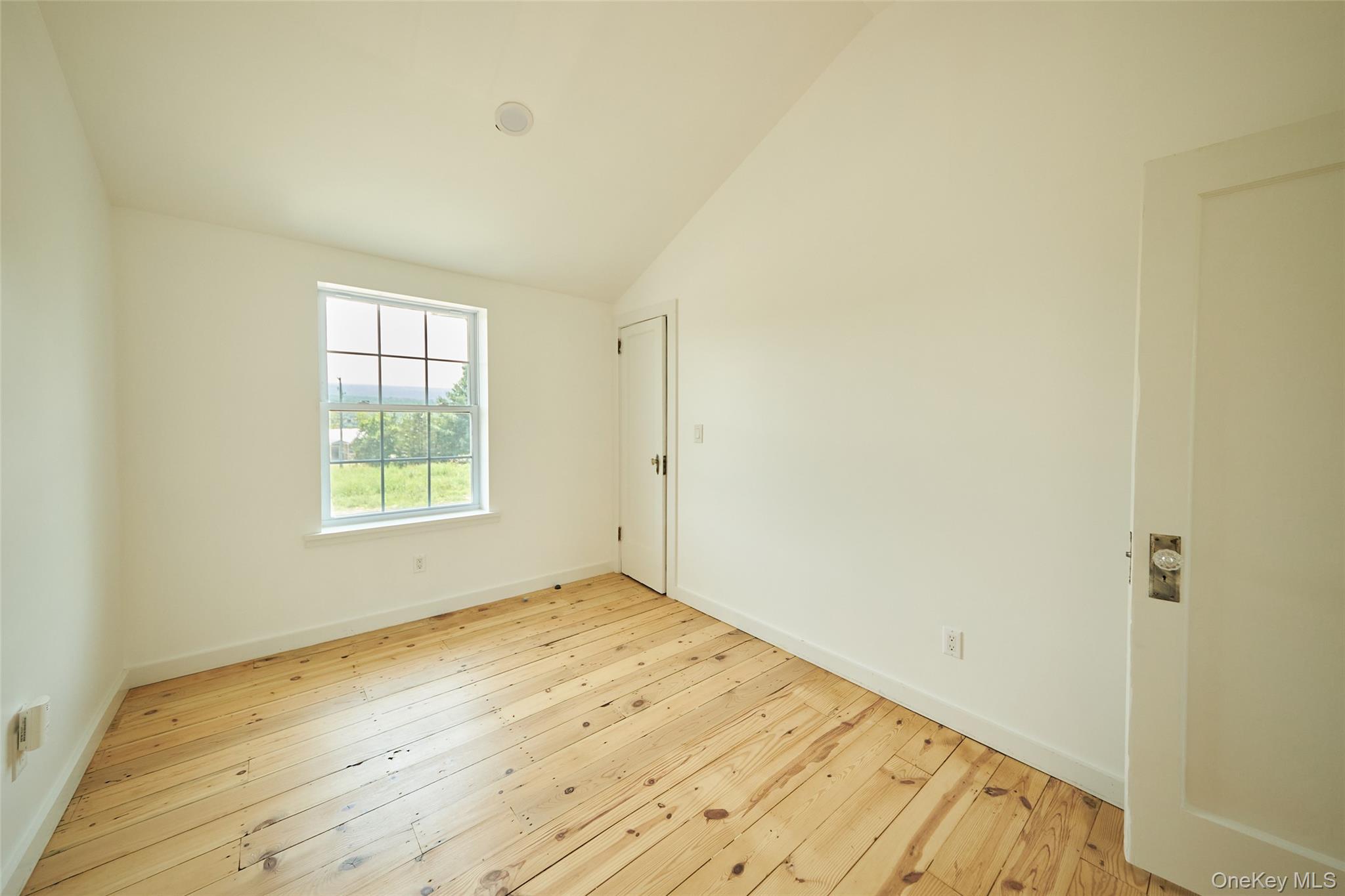 #8 photo, 5728 209 Highway, 纽约州 Kerhonkson , NY 12446