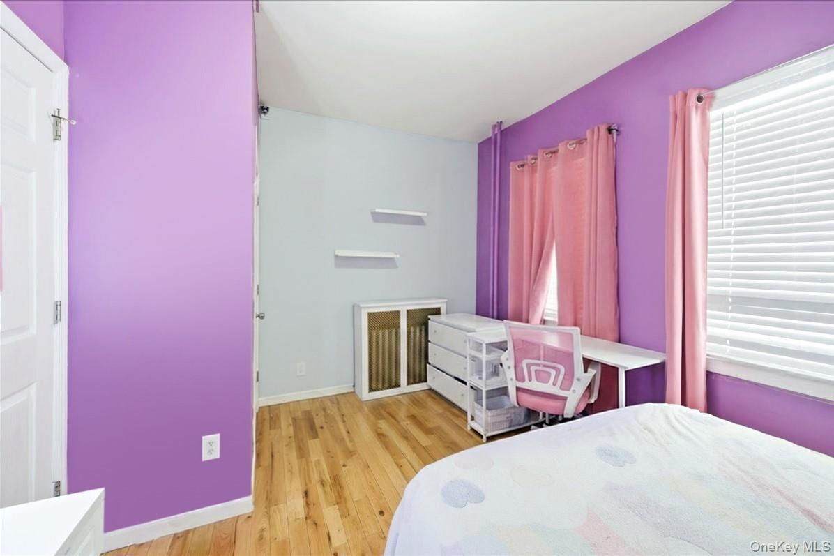 #8 photo, 4423 Mundy Lane, Bronx , NY 10466