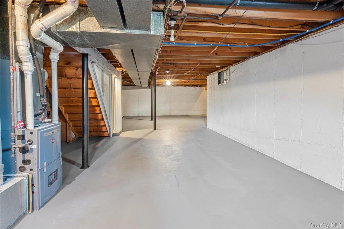 #16 photo, 4 Seymour Drive, New City , NY 10956