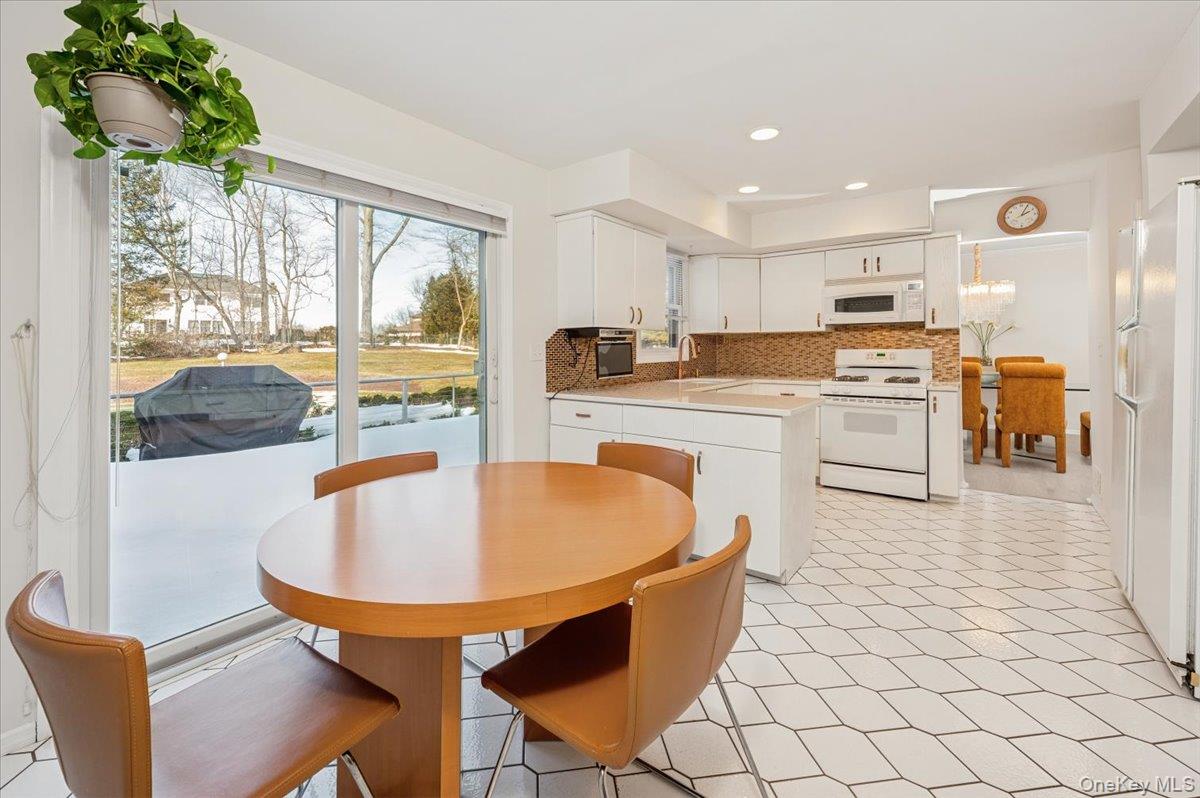 #5 photo, 4 Seymour Drive, New City , NY 10956