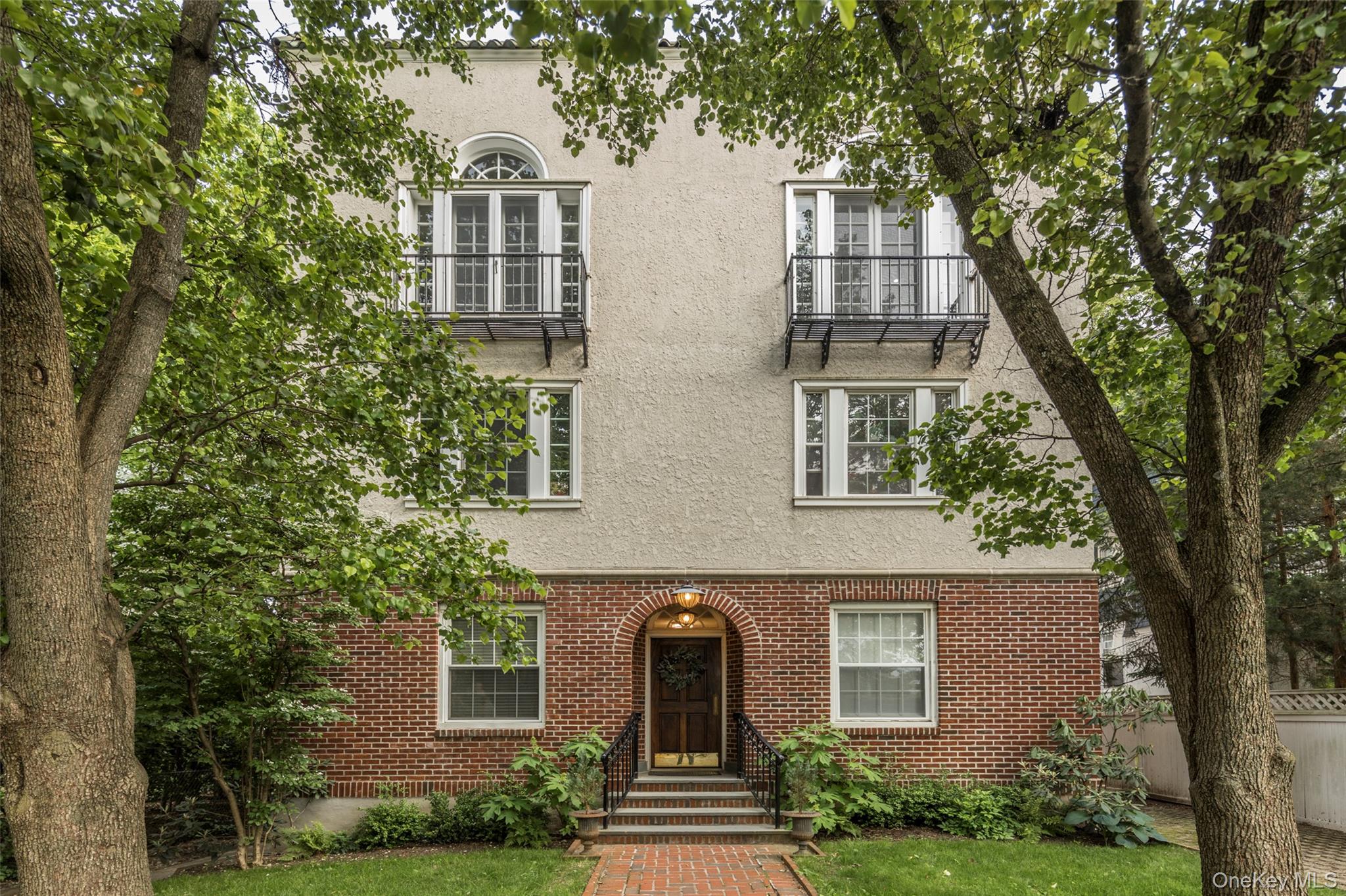 #1 photo, 15 Meadow Avenue, 布朗士 Bronxville , NY 10708