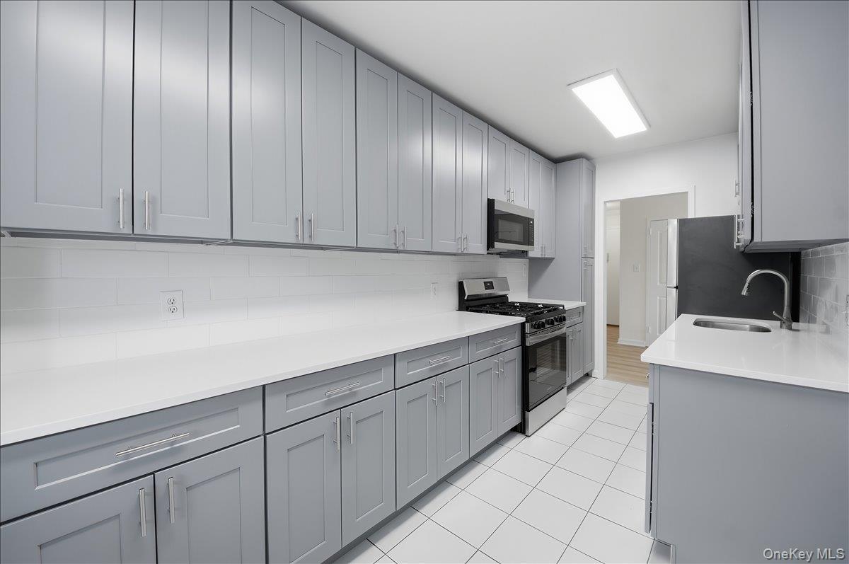 #9 photo, 30 Lake Street, White Plains , NY 10603