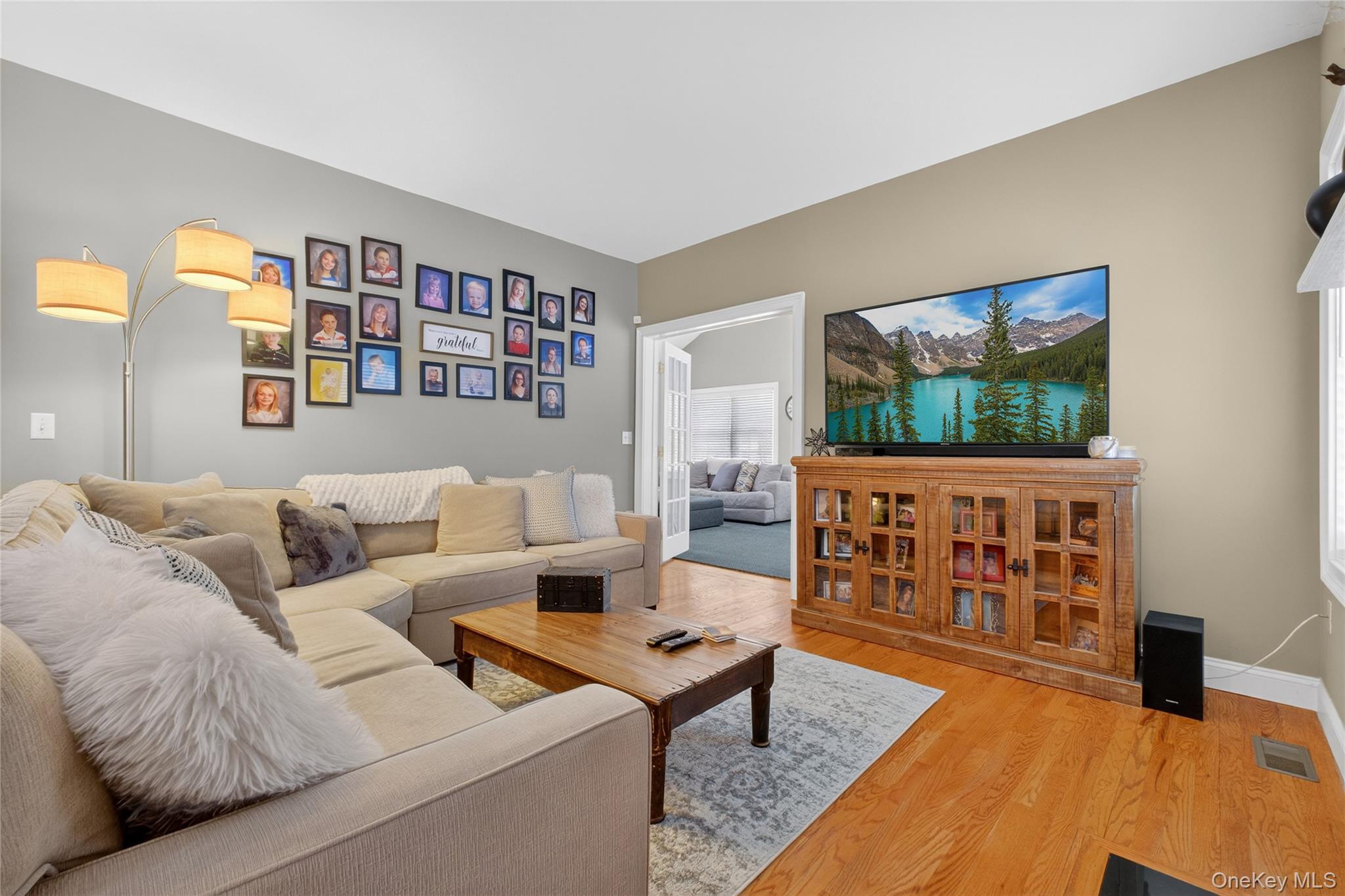 #14 photo, 31 Dew Drop Lane, 纽约州 Hopewell Junction , NY 12533