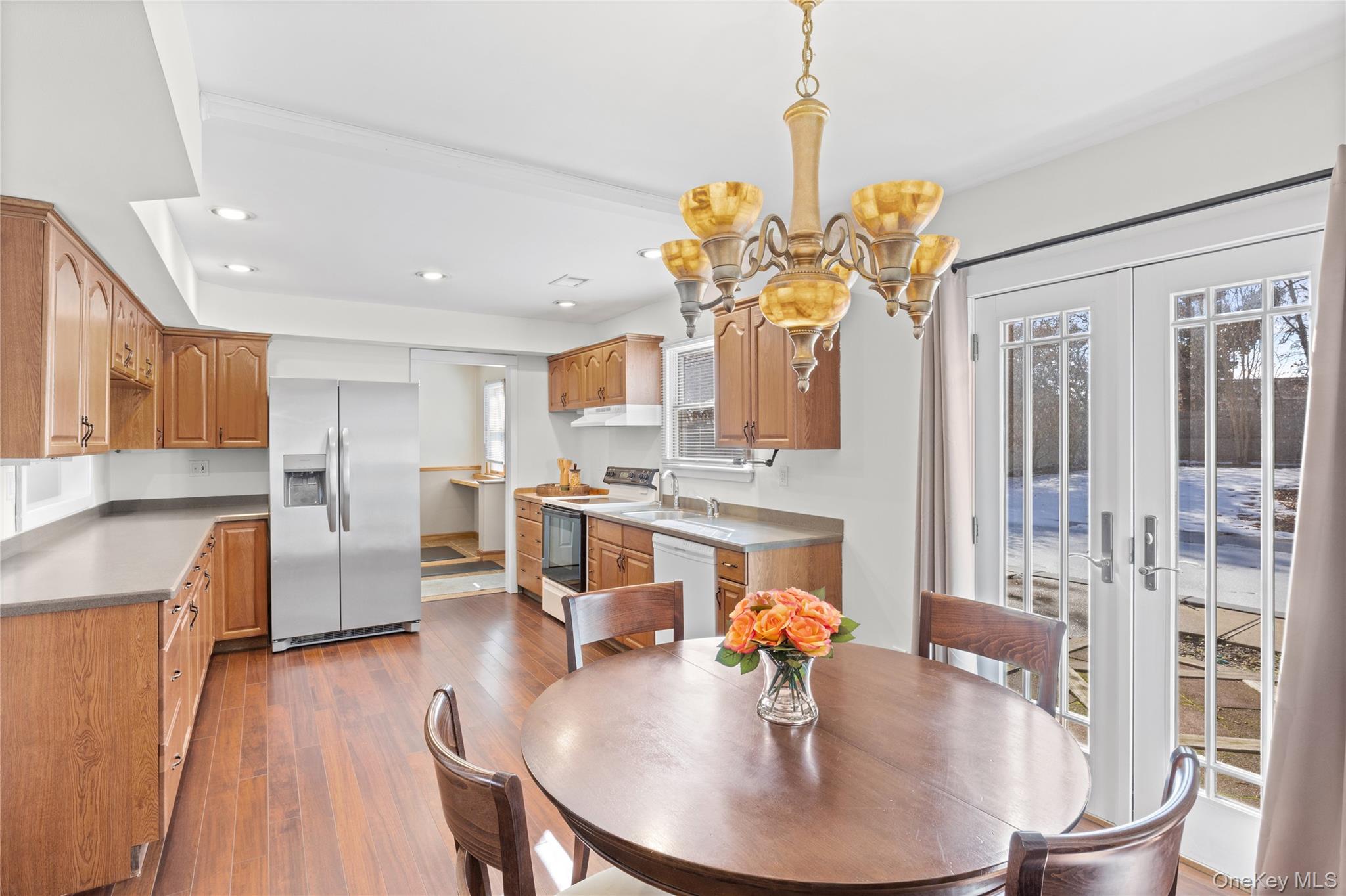 #11 photo, 193 Glen Summer Road, Holbrook , NY 11741