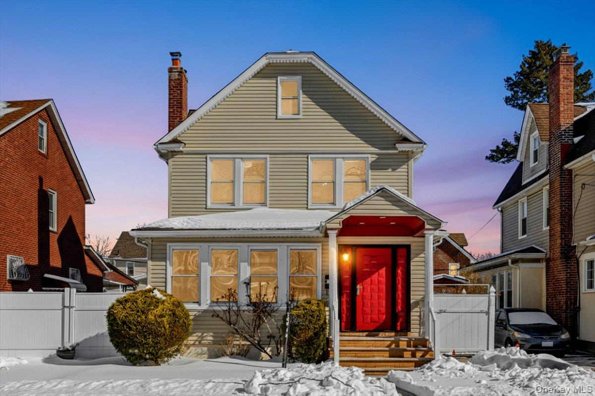 #2 photo, 10973 200th Street, קווינס Saint Albans , NY 11412