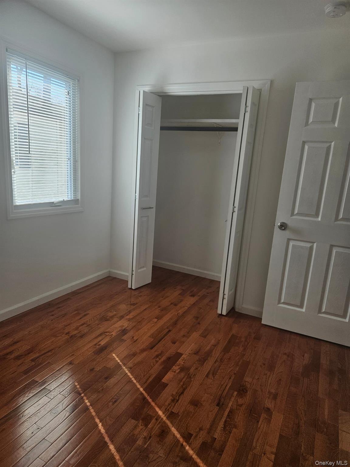 #7 photo, 9 Bainbridge Street, Roosevelt , NY 11575