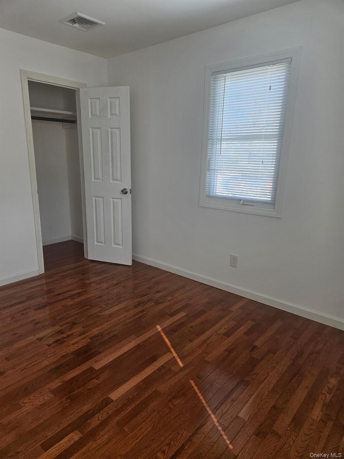 #8 photo, 9 Bainbridge Street, Roosevelt , NY 11575