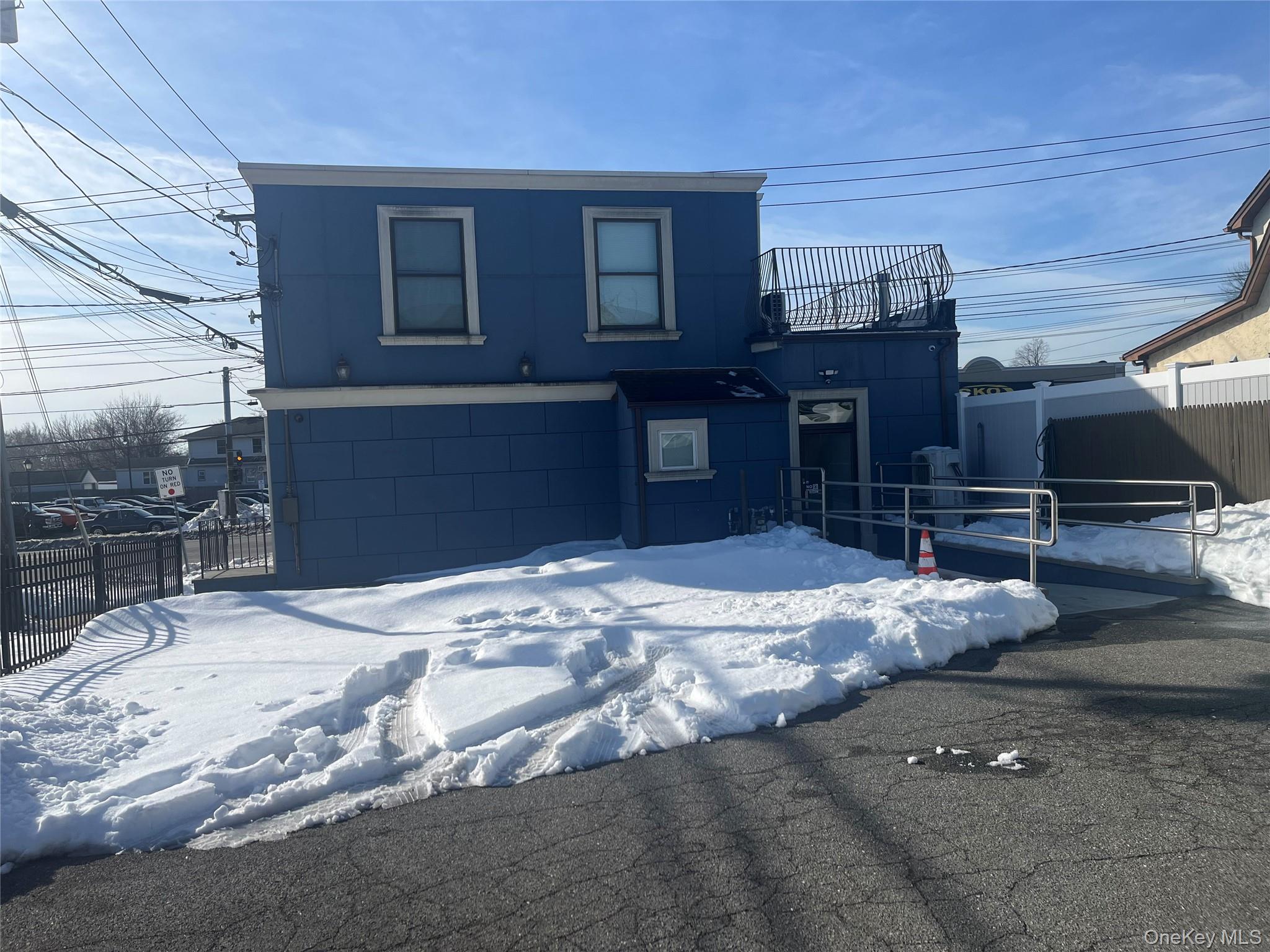 #3 photo, 882 Hempstead Turnpike, Franklin Square , NY 11010