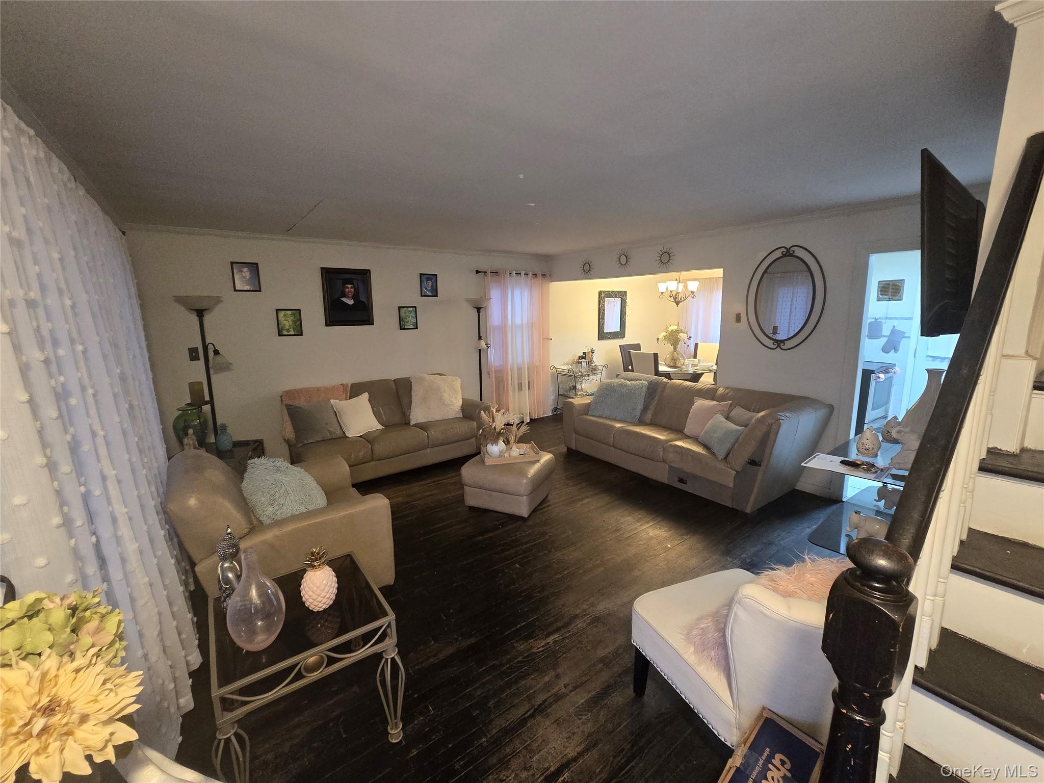 #3 photo, 506 Froehlich Place, Elmont , NY 11003