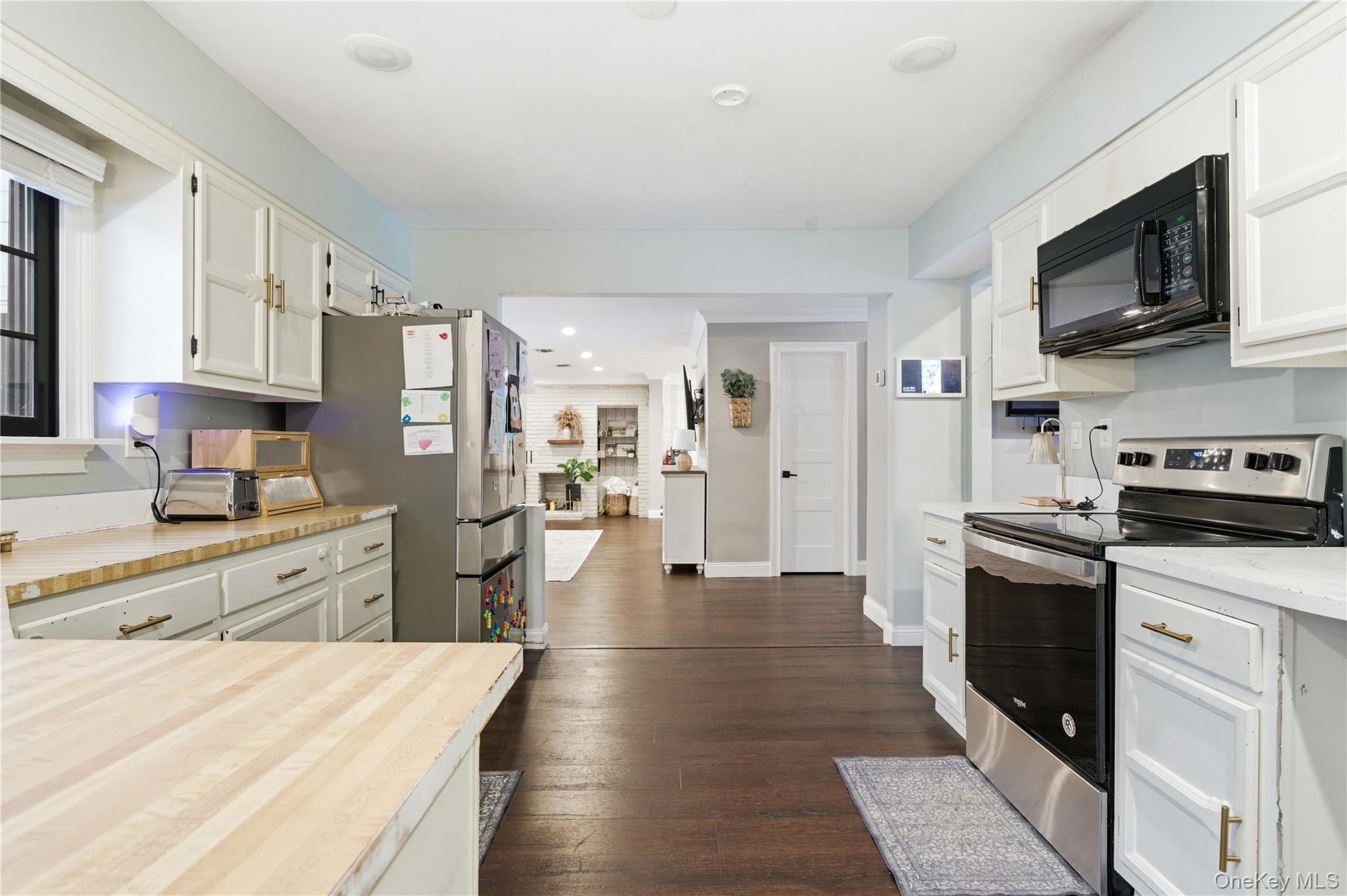 #9 photo, 4 Teal Crescent, Great River , NY 11739