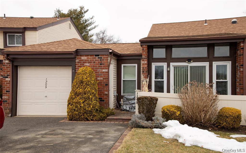 #2 photo, 1205 Gotham Drive, Saint James , NY 11780