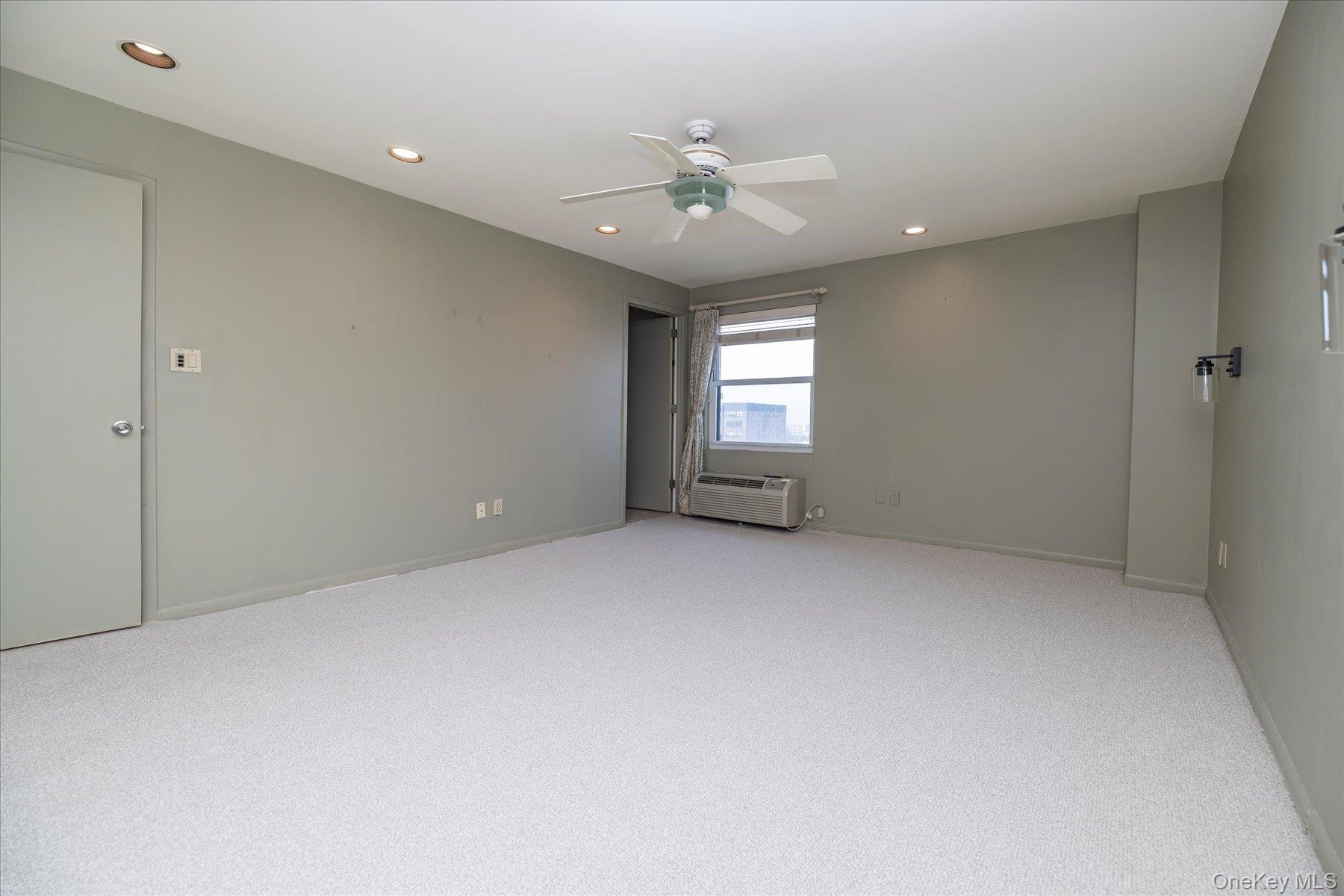 #20 photo, 360 Shore Road, Long Beach , NY 11561